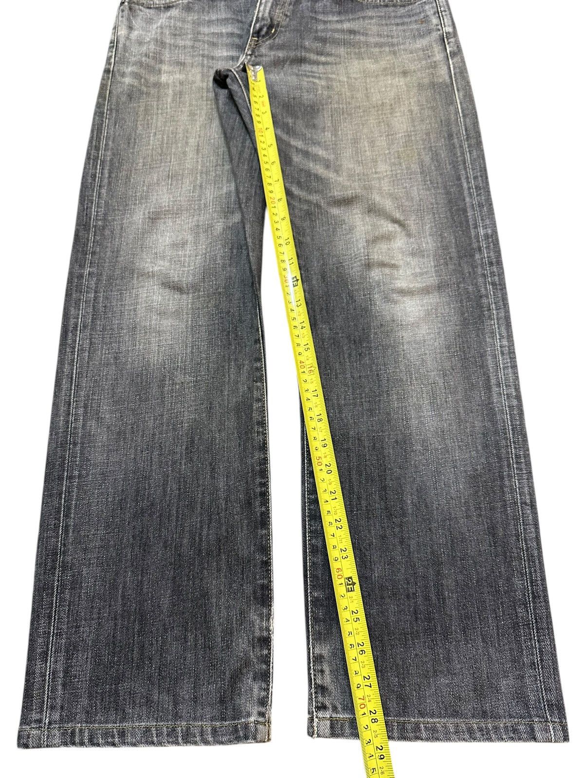 Uniqlo Vintage Japanese Uniqlo Faded Wash Style Loose Jeans Size US 32 / EU 48 - 13 Thumbnail