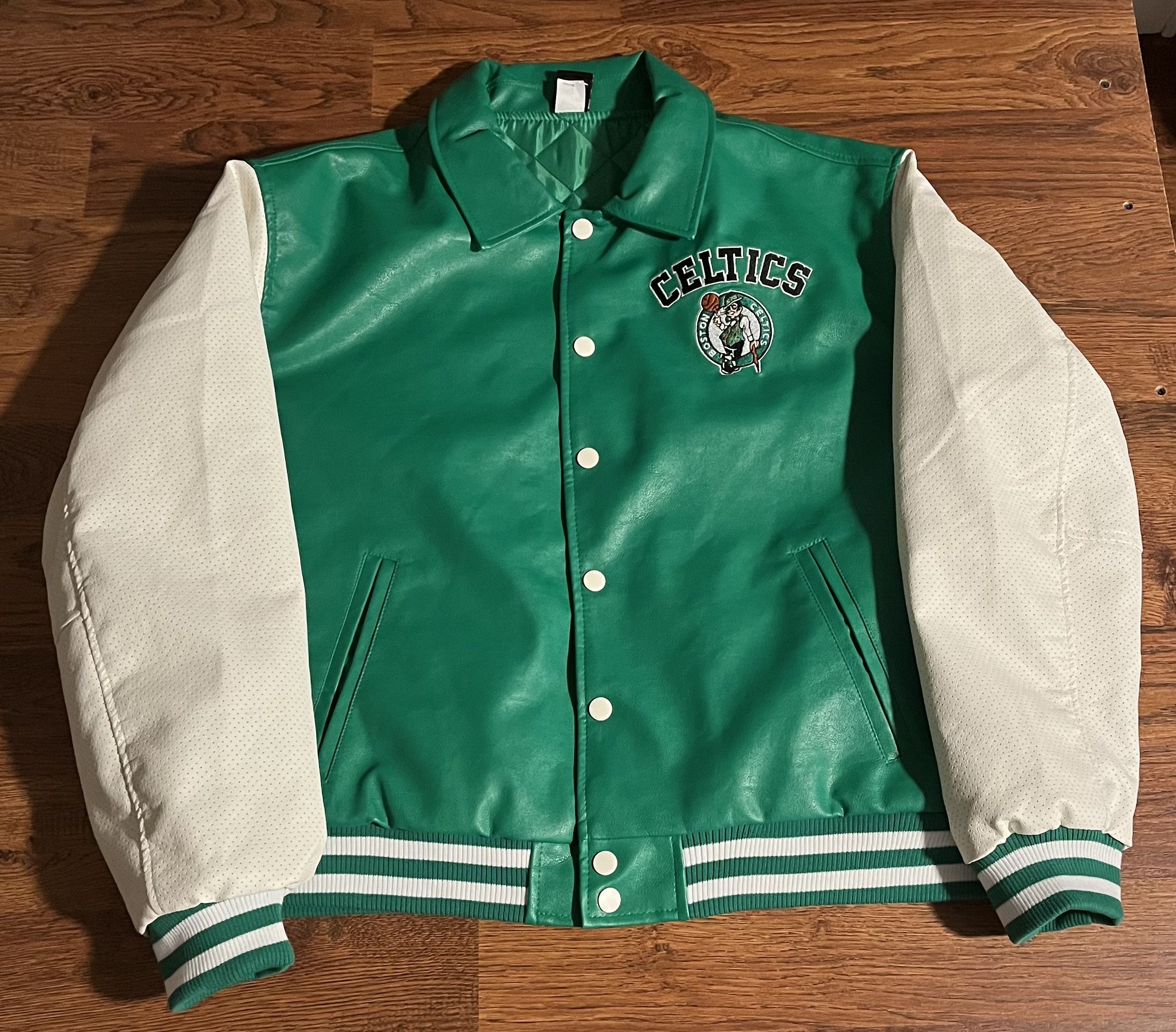 Other Ultra Game Boston Celtics NBA Varsity Jacket Faux Leather Size US XL / EU 56 / 4 - 1 Thumbnail