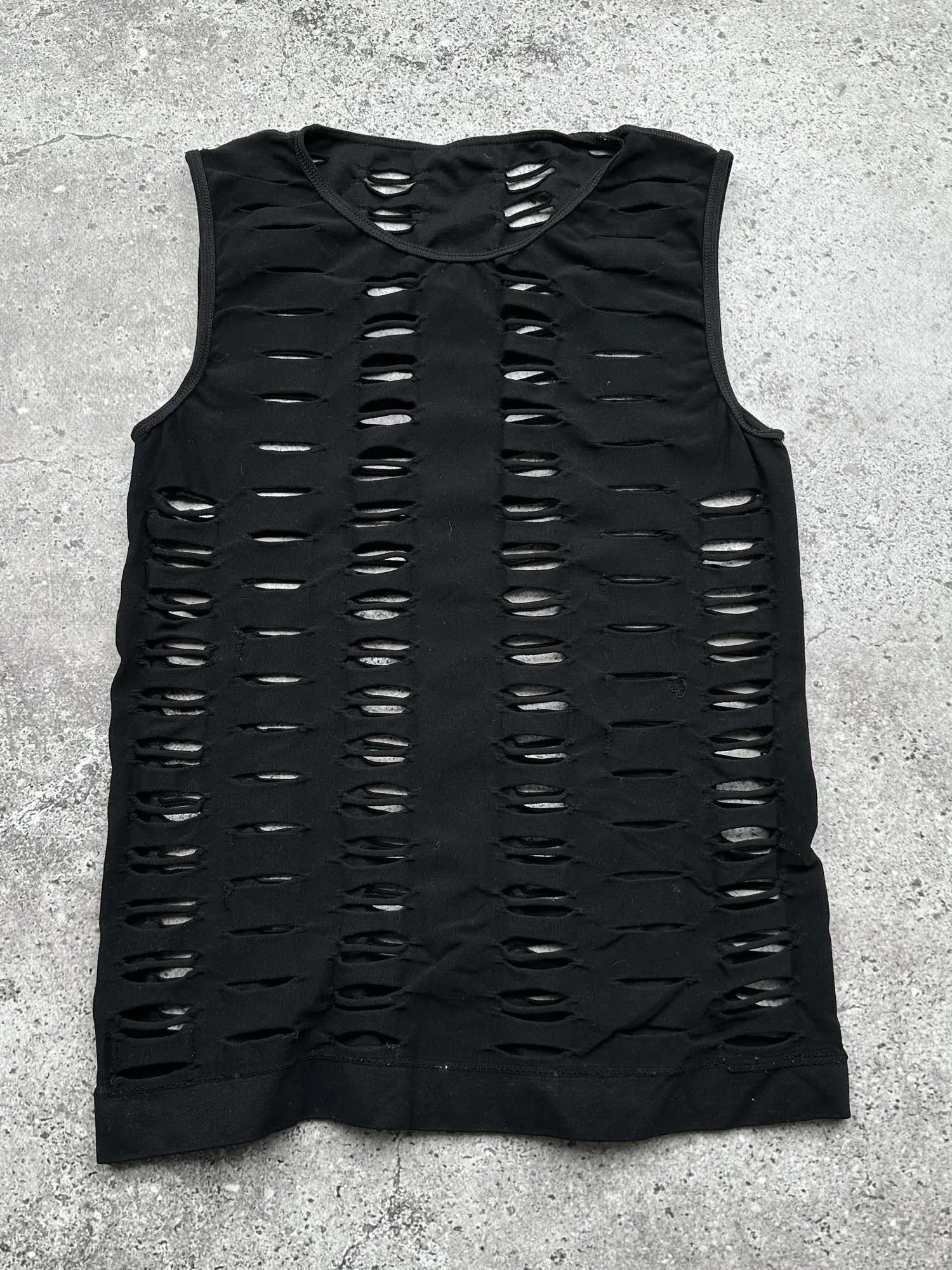 Japanese Brand Vintage Tank Top C624(V361)(E8) Size XS / US 0-2 / IT 36-38 - 1 Thumbnail
