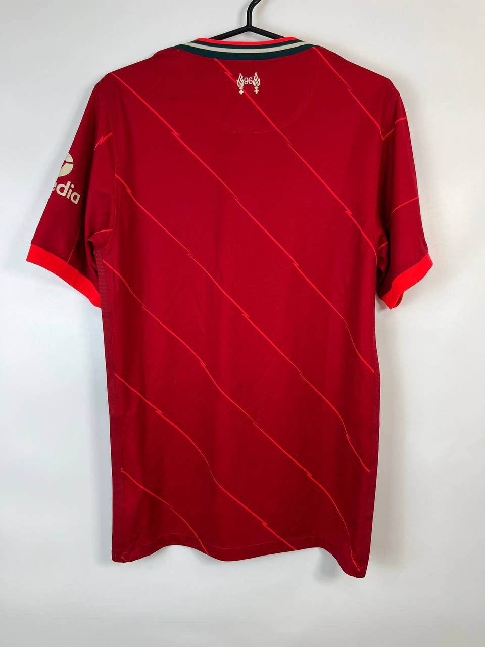 Nike LIVERPOOL 2021 2022 HOME SHIRT FOOTBALL NIKE Sz S DB2560-688 Size US S / EU 44-46 / 1 - 6 Thumbnail