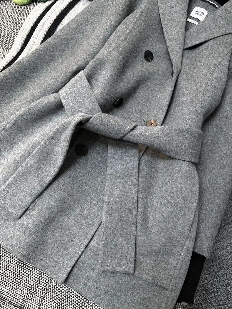 Hermes Hermes Gray Double-Breasted Cashmere Coat with Belt Size XXS / US 00 / IT 34 - 5 Thumbnail