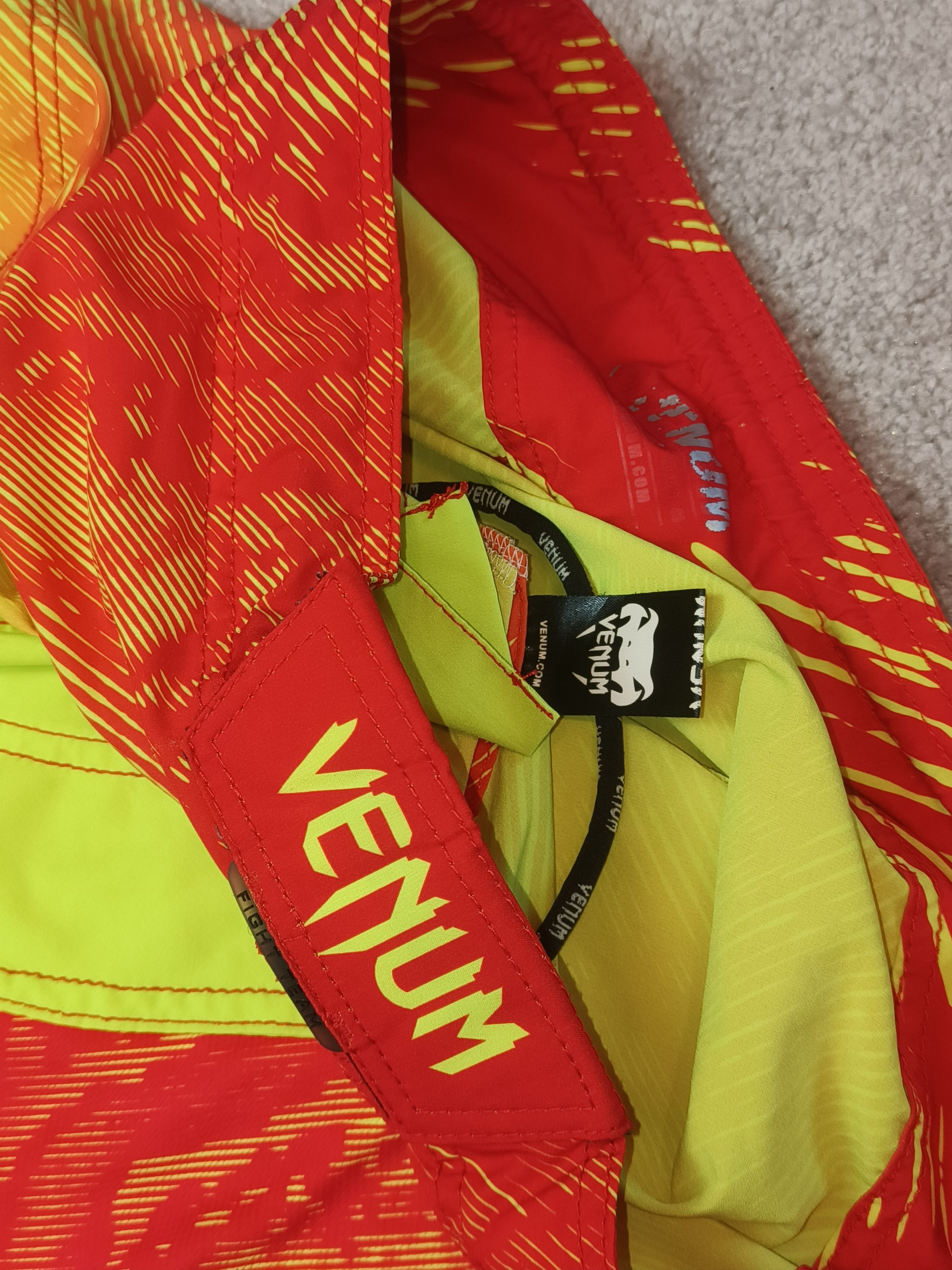 Other Venum Fusion Bermuda Men's Fight Training Shorts Size US 31 - 2 Thumbnail