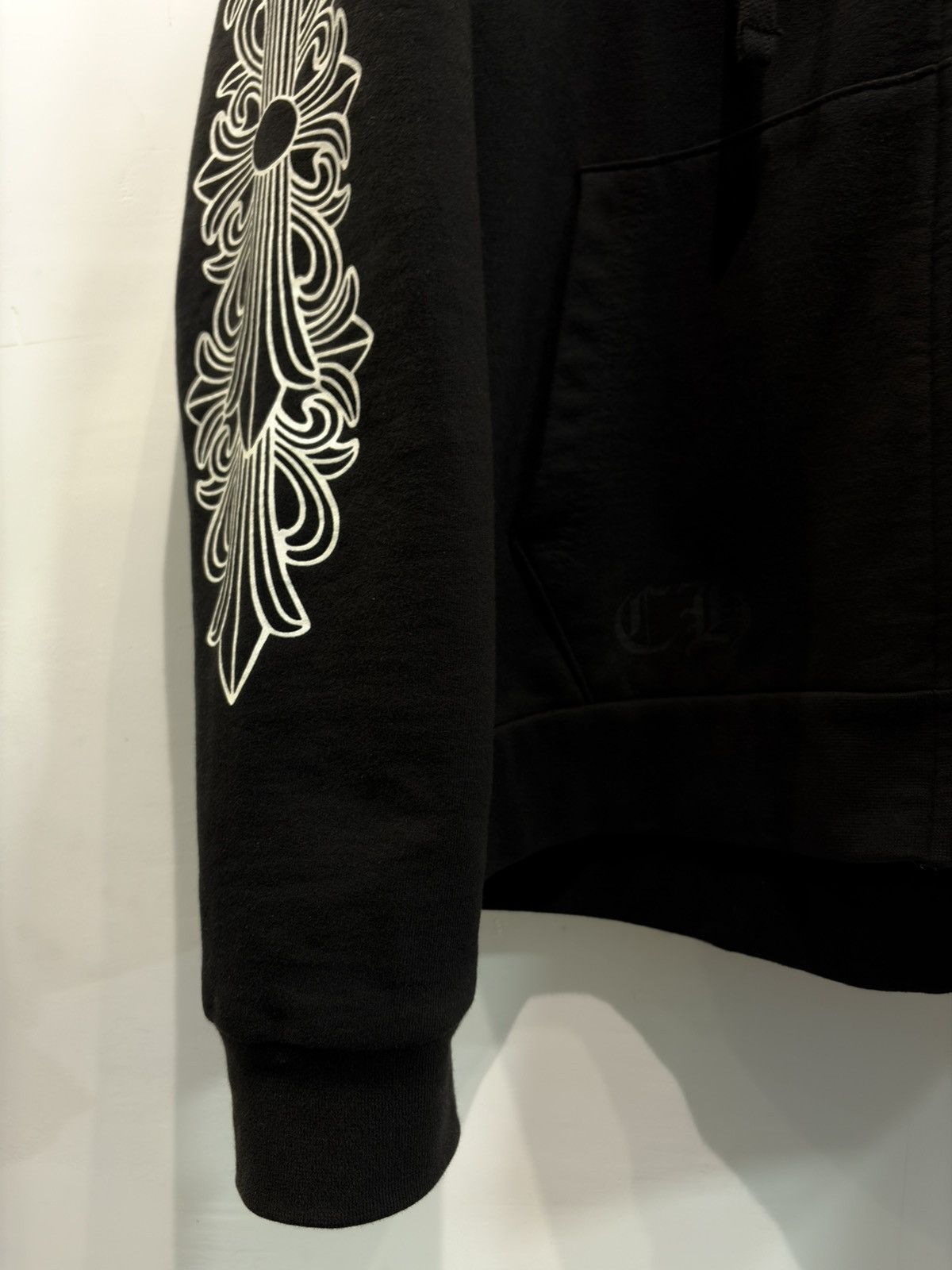 Chrome Hearts Chrome Hearts Horseshoe Floral Cross Sleeve Zip Up Hoodie Size US L / EU 52-54 / 3 - 5 Thumbnail