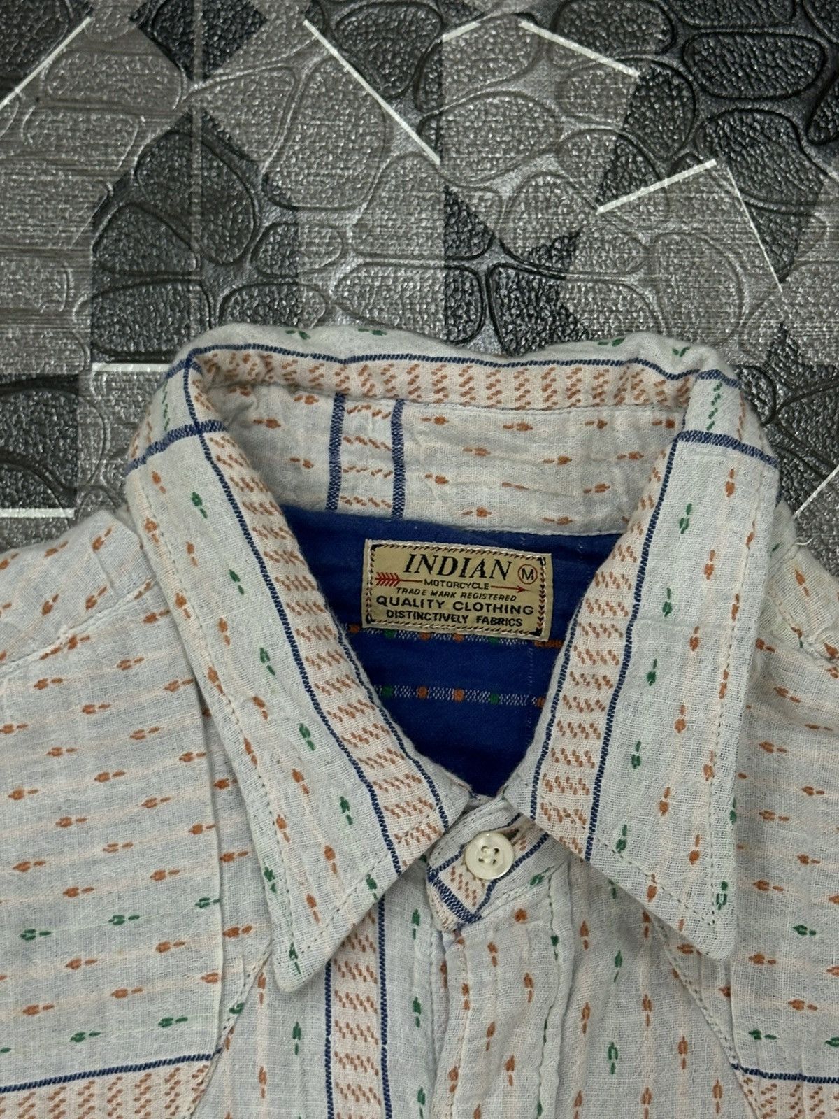 Indian Motorcycle Vintage Indian Motorcycle Western Snap Button Shirt L/S Size US M / EU 48-50 / 2 - 17 Thumbnail