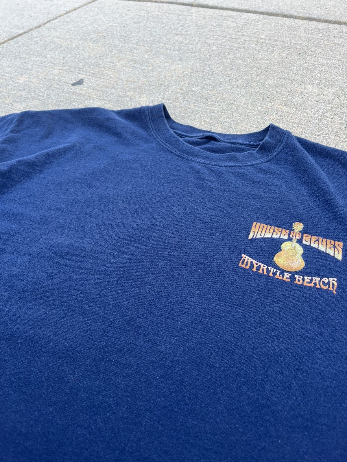 Band Tees VINTAGE Y2K HOUSE OF BLUES “MYRTLE BEACH” T-SHIRT Size US XL / EU 56 / 4 - 8 Thumbnail