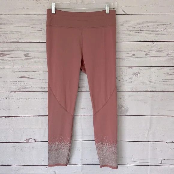 Fabletics FABLETICS Mid-Rise Statement Ultracool Legging Capri Size 30" / US 8 / IT 44 - 3 Thumbnail
