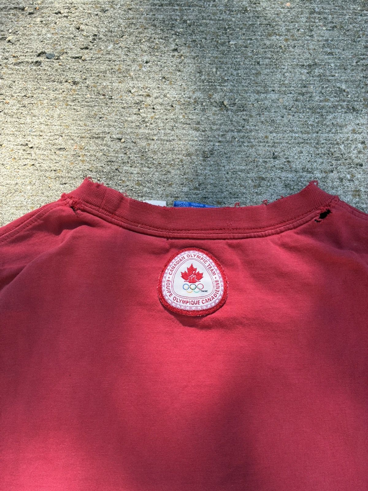 Vintage 2006 HBC Thrashed Olympics Canada Tee Size US L / EU 52-54 / 3 - 6 Thumbnail