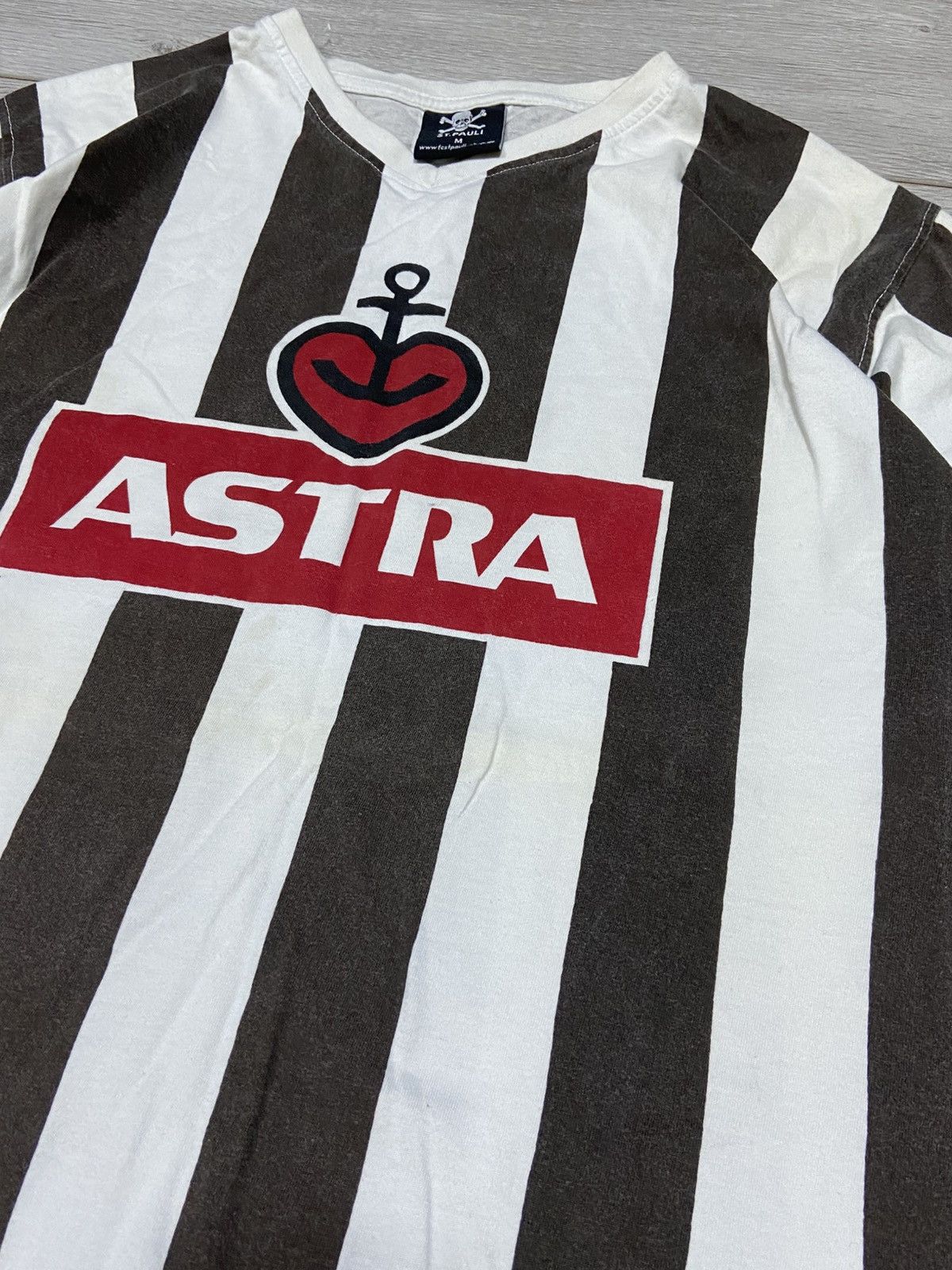 Vintage FC St. Pauli Astra Vintage T-Shirt striped jersey Size US M / EU 48-50 / 2 - 3 Thumbnail