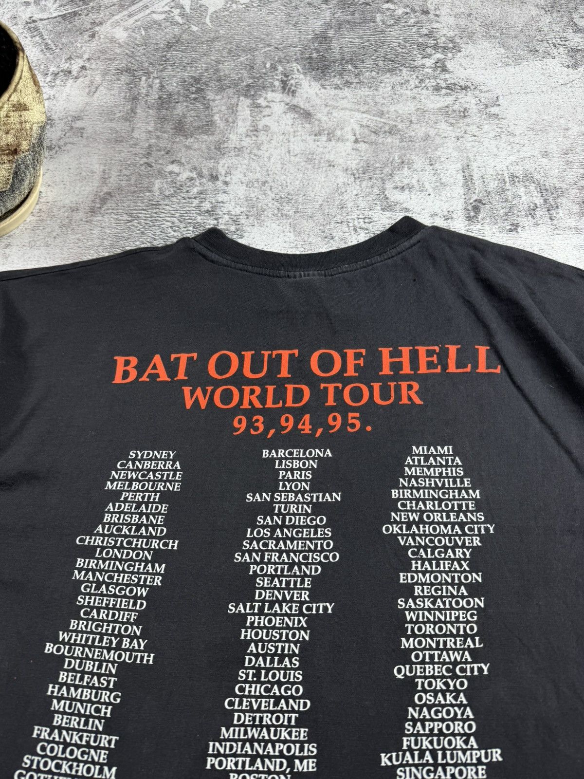 Band Tees Vintage MeatLoaf 1994 Black Rock Tour Faded Merch Devil Band Jersey T Shirt Tee Size US XL / EU 56 / 4 - 18 Thumbnail