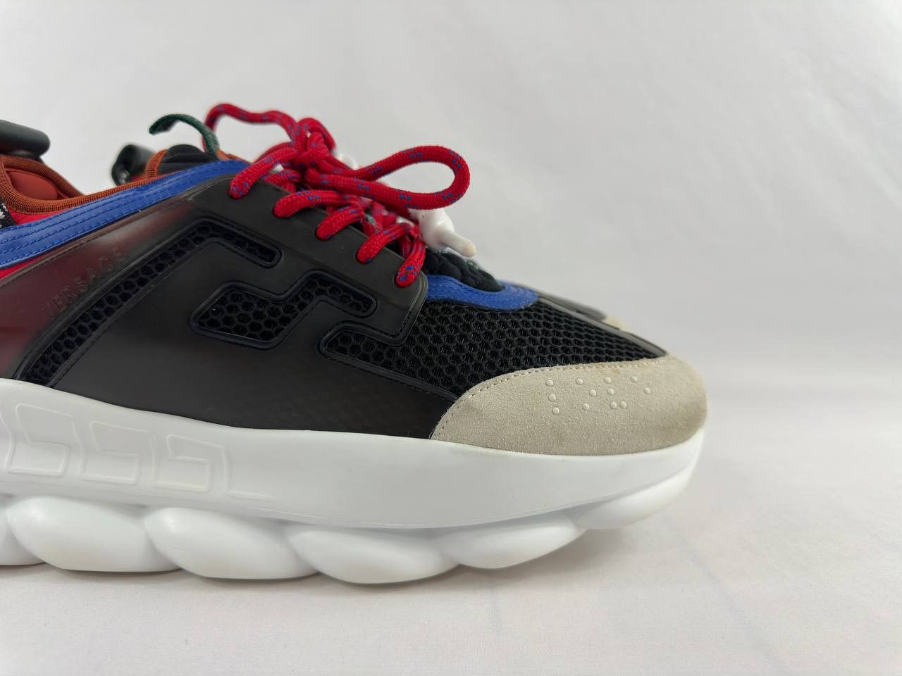 Versace Versace Chain Reaction Red Blue Black Sneakers Size US 11 / EU 44 - 3 Thumbnail