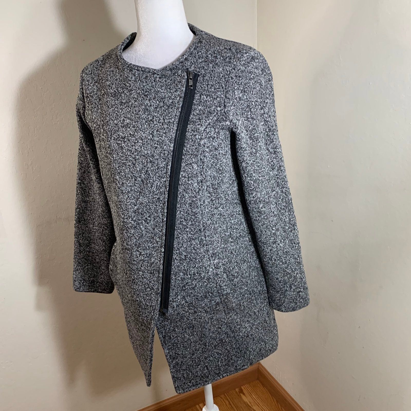 Banana Republic Banana Republic Gray Jacket size S Size S / US 4 / IT 40 - 8 Thumbnail