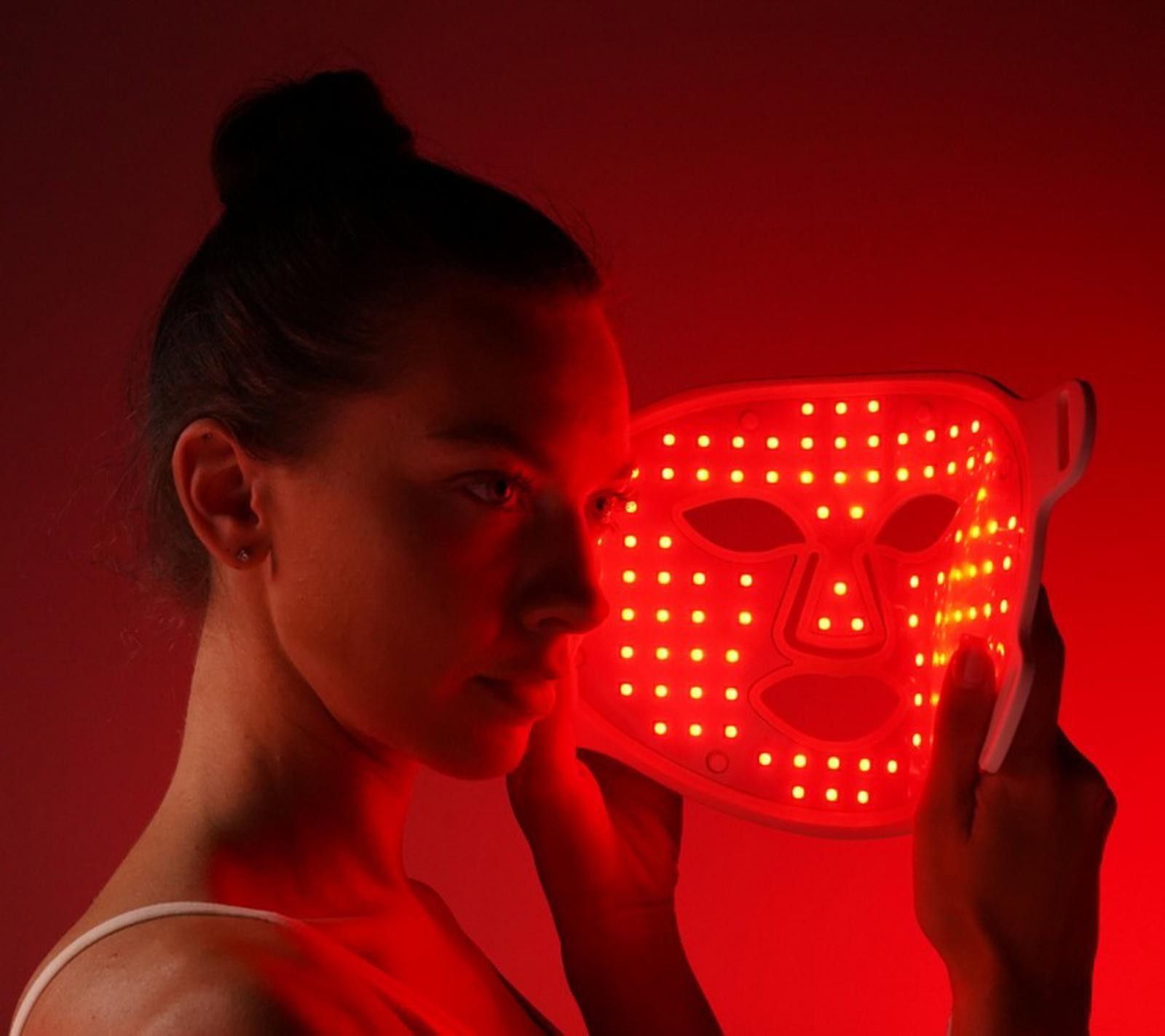 Other Megelin LED Light Therapy Face Mask - 7 Colors LED Lights Size ONE SIZE - 7 Thumbnail