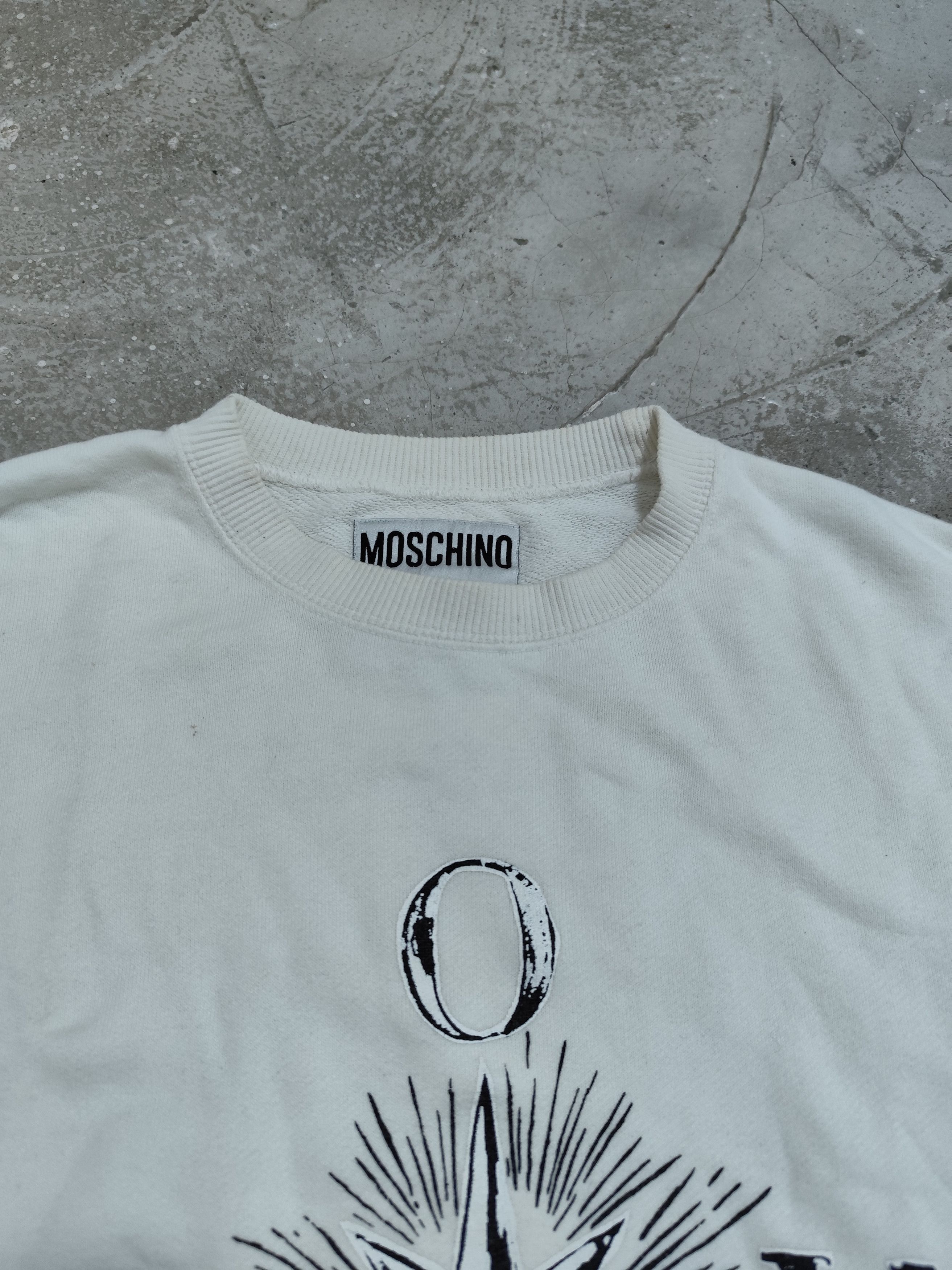 Moschino Vintage 90s y2k Moschino Jeans love sweatshirt Size US L / EU 52-54 / 3 - 2 Thumbnail