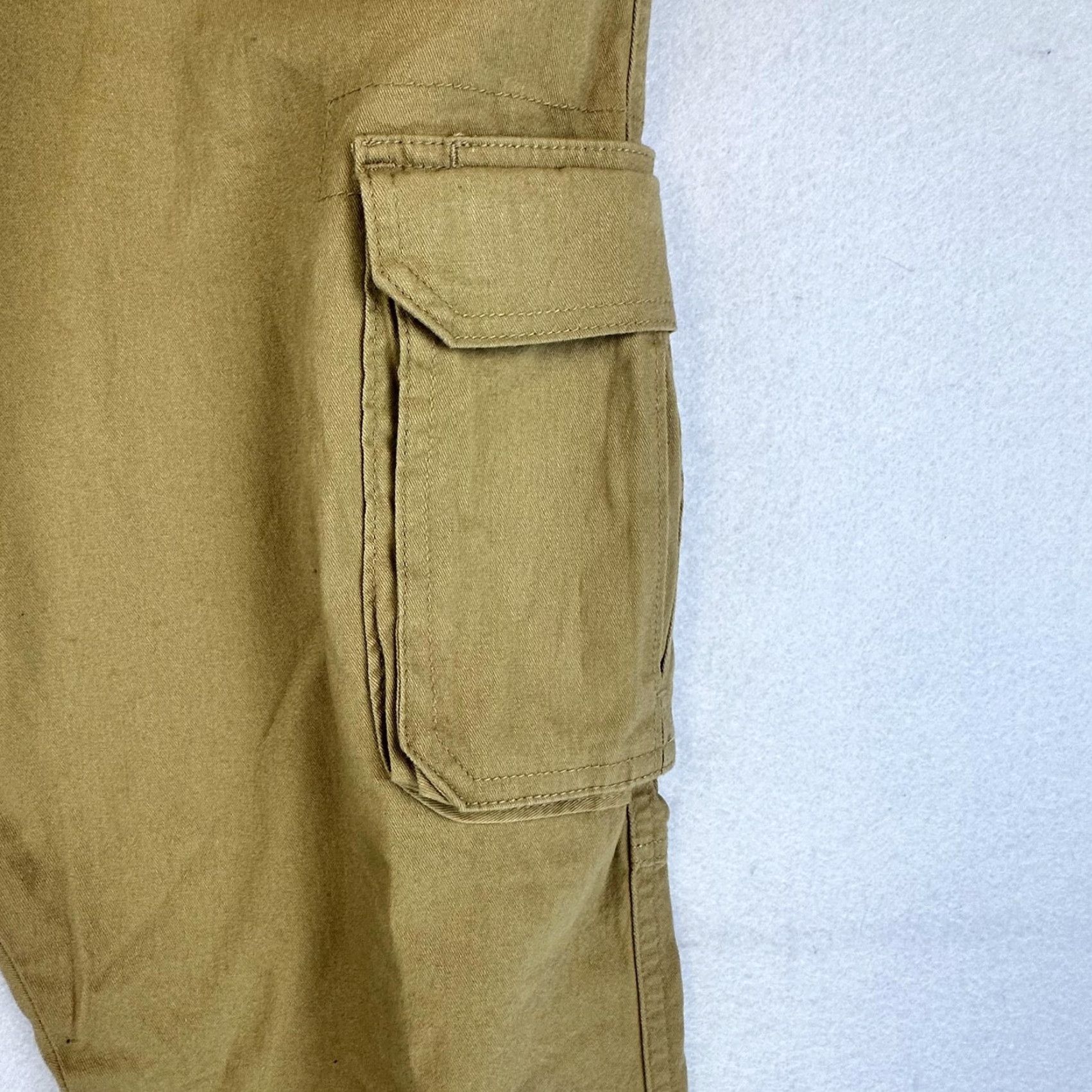 Wrangler Wrangler Five Star Pants Mens 40x32 Cargo Regular Taper Khaki Pockets Stretch Cotton Spandex Canvas Flat Front Army Workwear 40 Mens Size US 40 / EU 56 - 4 Thumbnail