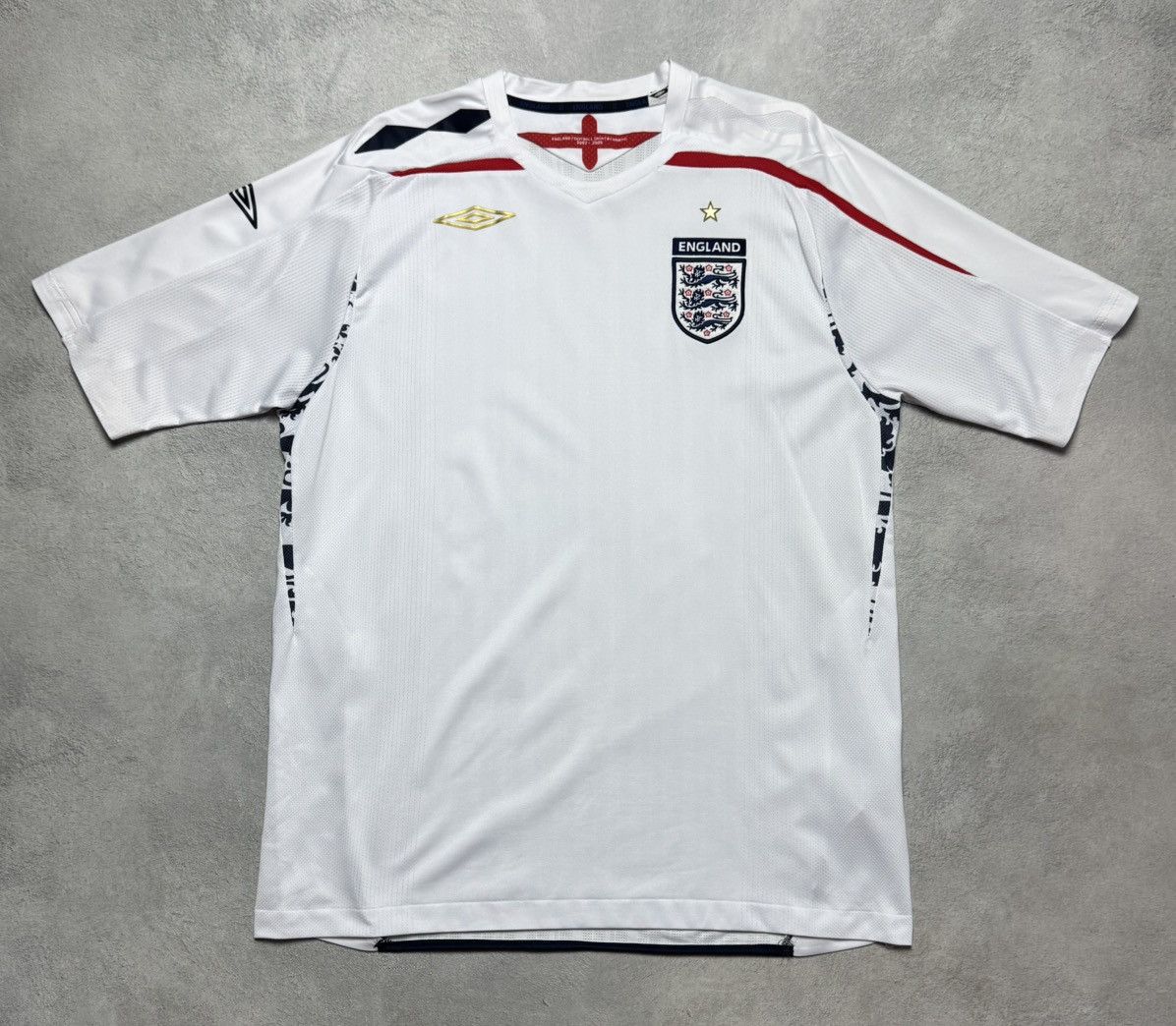Umbro England 2007 2009 Home Football Shirt Soccer Jersey Umbro Size US XL / EU 56 / 4 - 1 Thumbnail