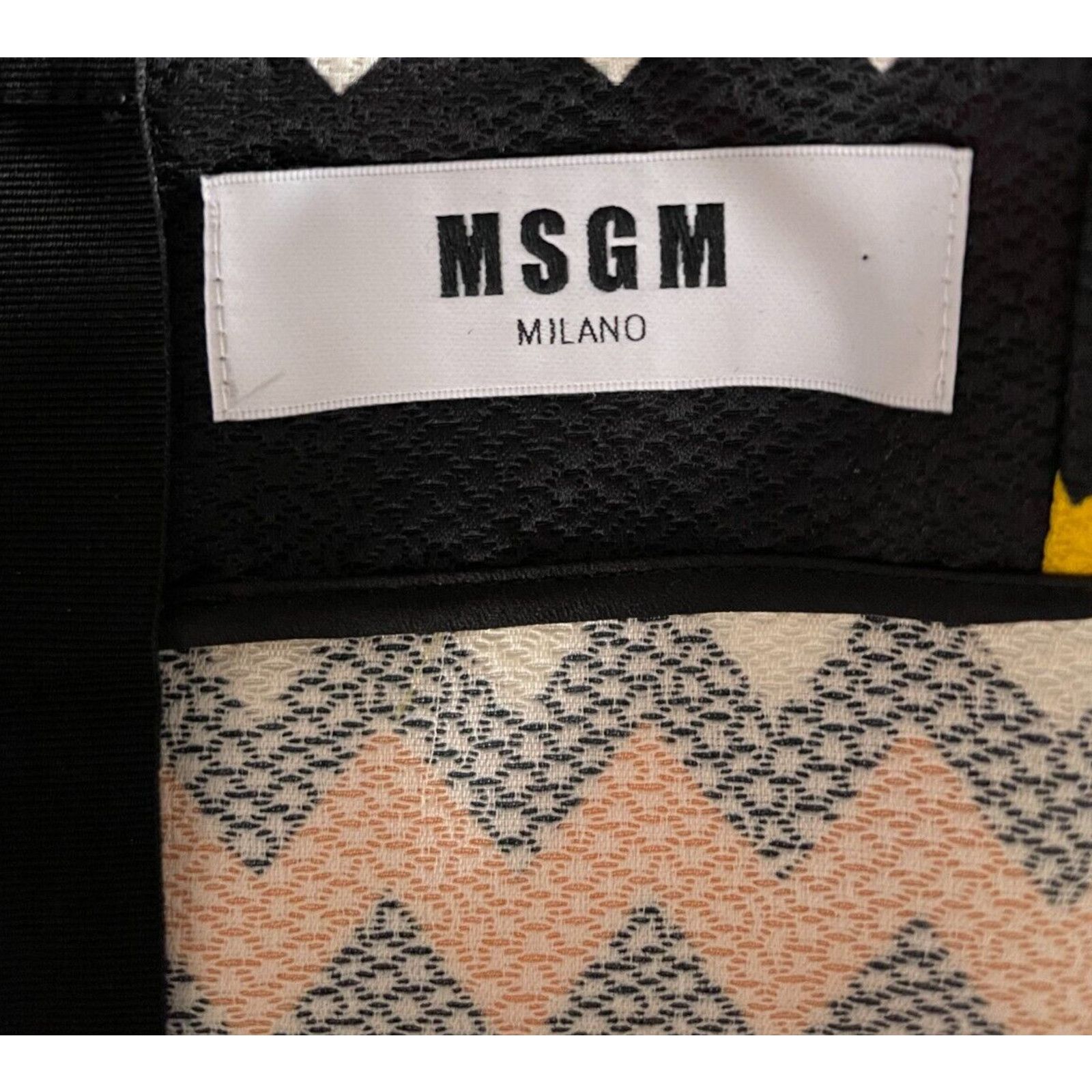 MSGM MSGM Women's Off Shoulder Blouse Black Colorful Size Small Size S / US 4 / IT 40 - 10 Thumbnail