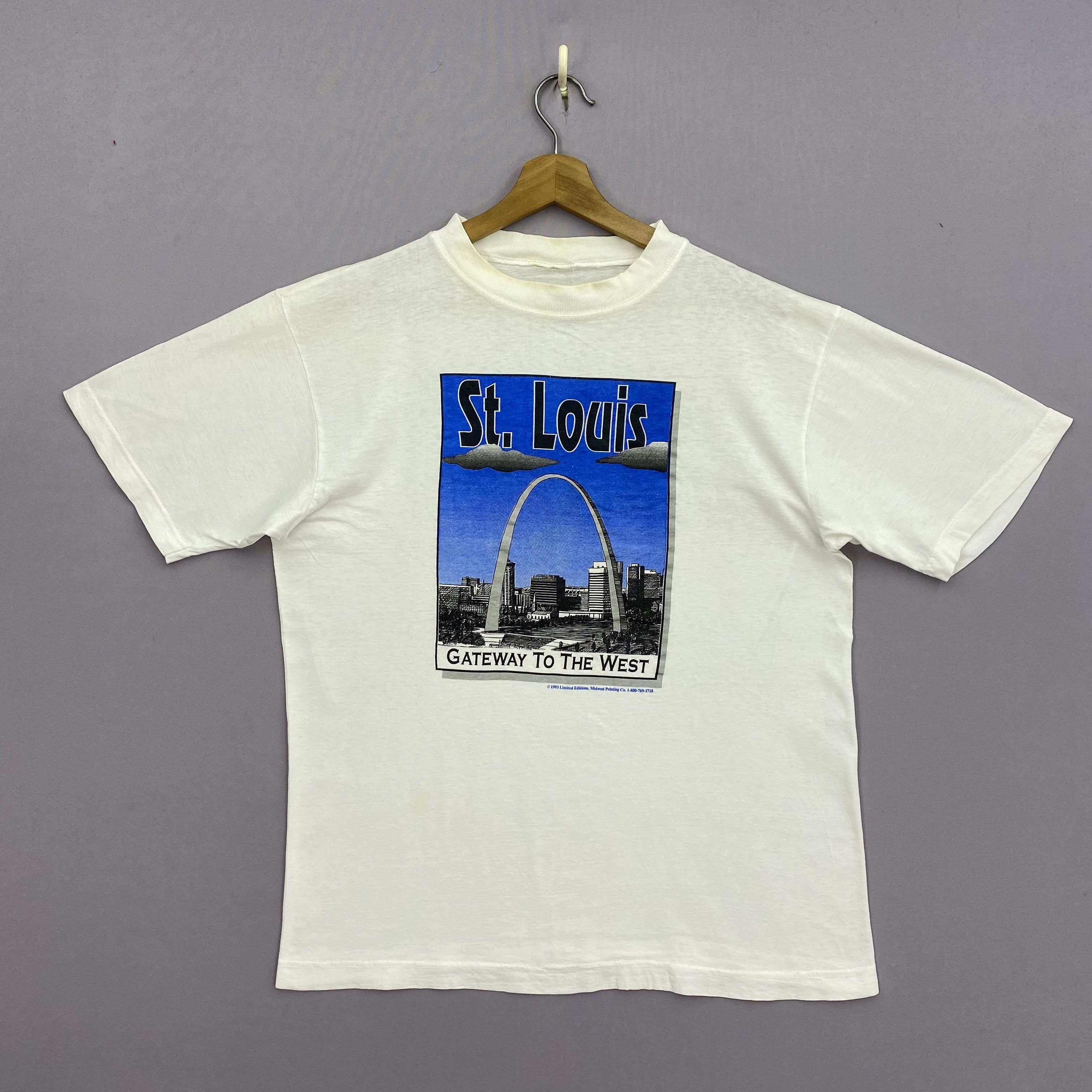Vintage 90s St Louis T-Shirt Gateway to the West Novelty Tee, image size:3024x3024
