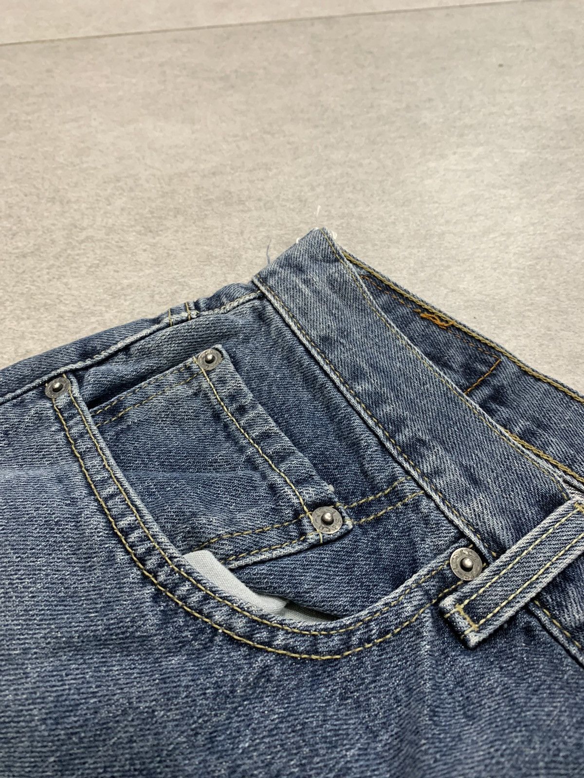 Levi's Vintage Clothing Y2k 90s Vintage Levi 569 long 107cm denim Jean trousers Size US 30 / EU 46 - 5 Thumbnail