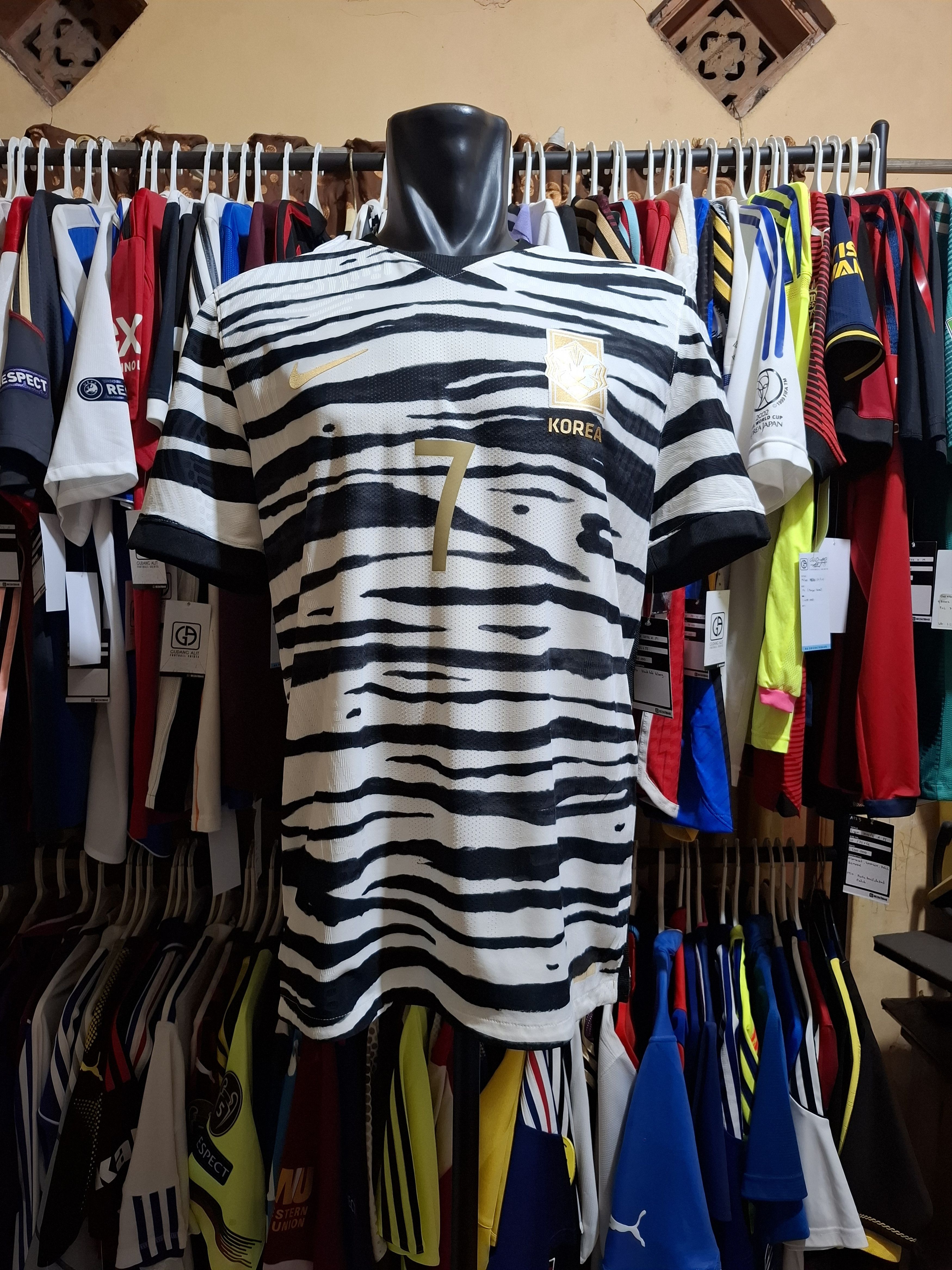 Nike South Korea 2022 Away Size US XL / EU 56 / 4 - 2 Thumbnail