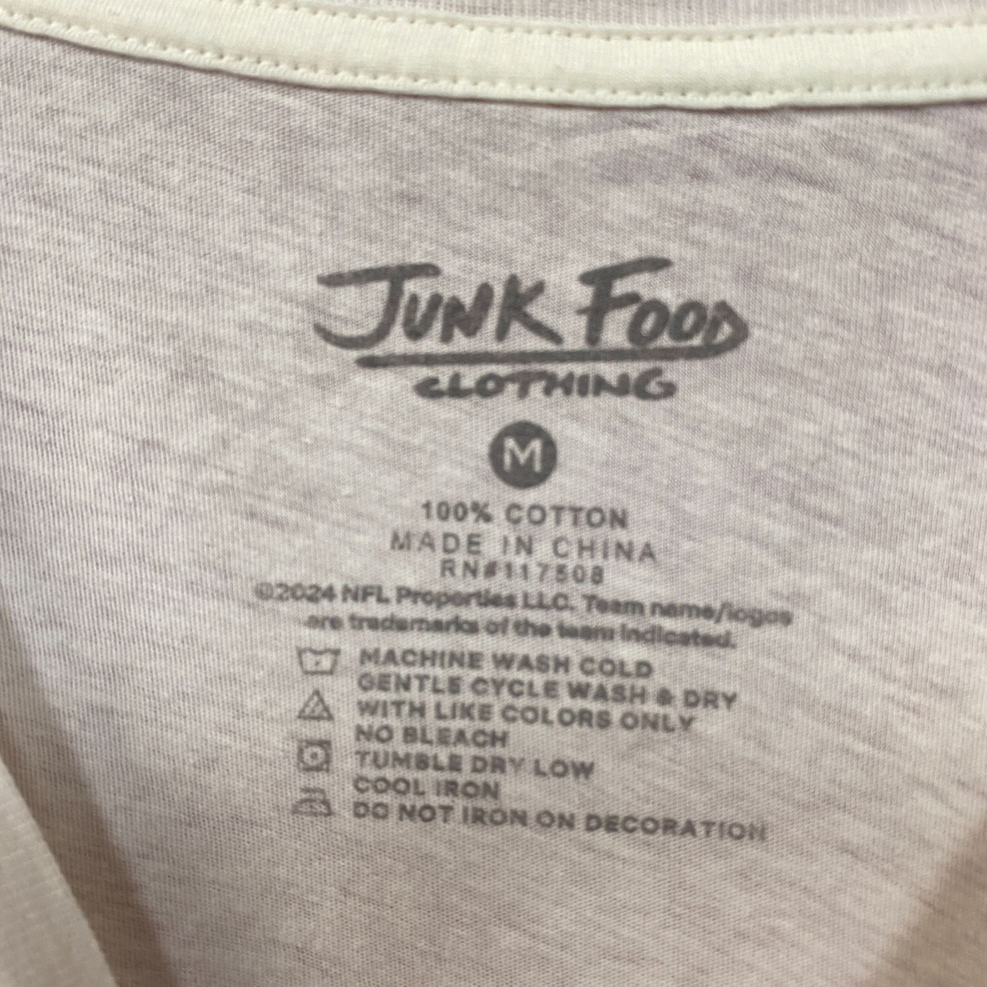 Junk Food Junk Food NFL Kansas City Chiefs Long Sleeve Cropped T-Shirt Size M / US 6-8 / IT 42-44 - 4 Thumbnail