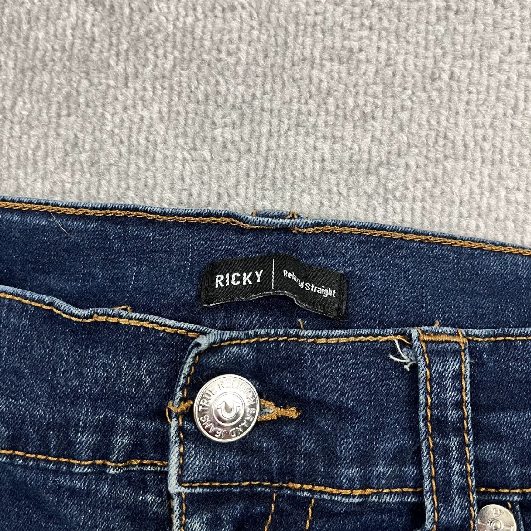 True Religion TRUE RELIGION Ricky Jeans Mens 38 x 31 Blue Relaxed Straight Stretch Flap Pocket Denim 5-Pocket Design Mens Jeans Ricky 90s Grunge Hip Hop - blue Size US 38 / EU 54 - 4 Thumbnail