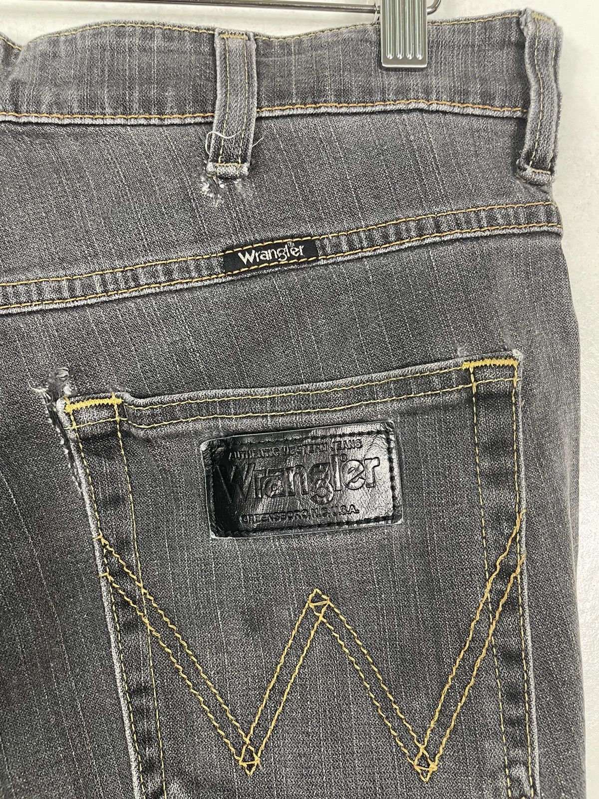 Japanese Brand WRANGLER FADED BLACK ZIPPER FLY JEANS W34 L44 Size US 34 / EU 50 - 16 Thumbnail
