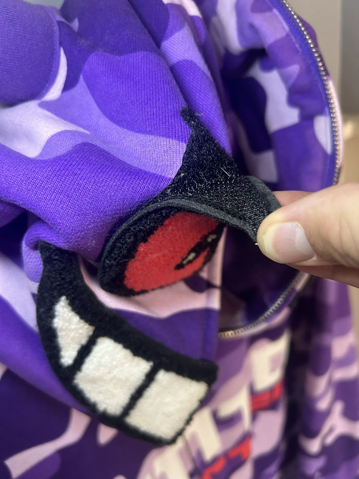Kanto Starter Kanto Starter Gengar purple camo full zip with velcro face Size US XL / EU 56 / 4 - 7 Thumbnail