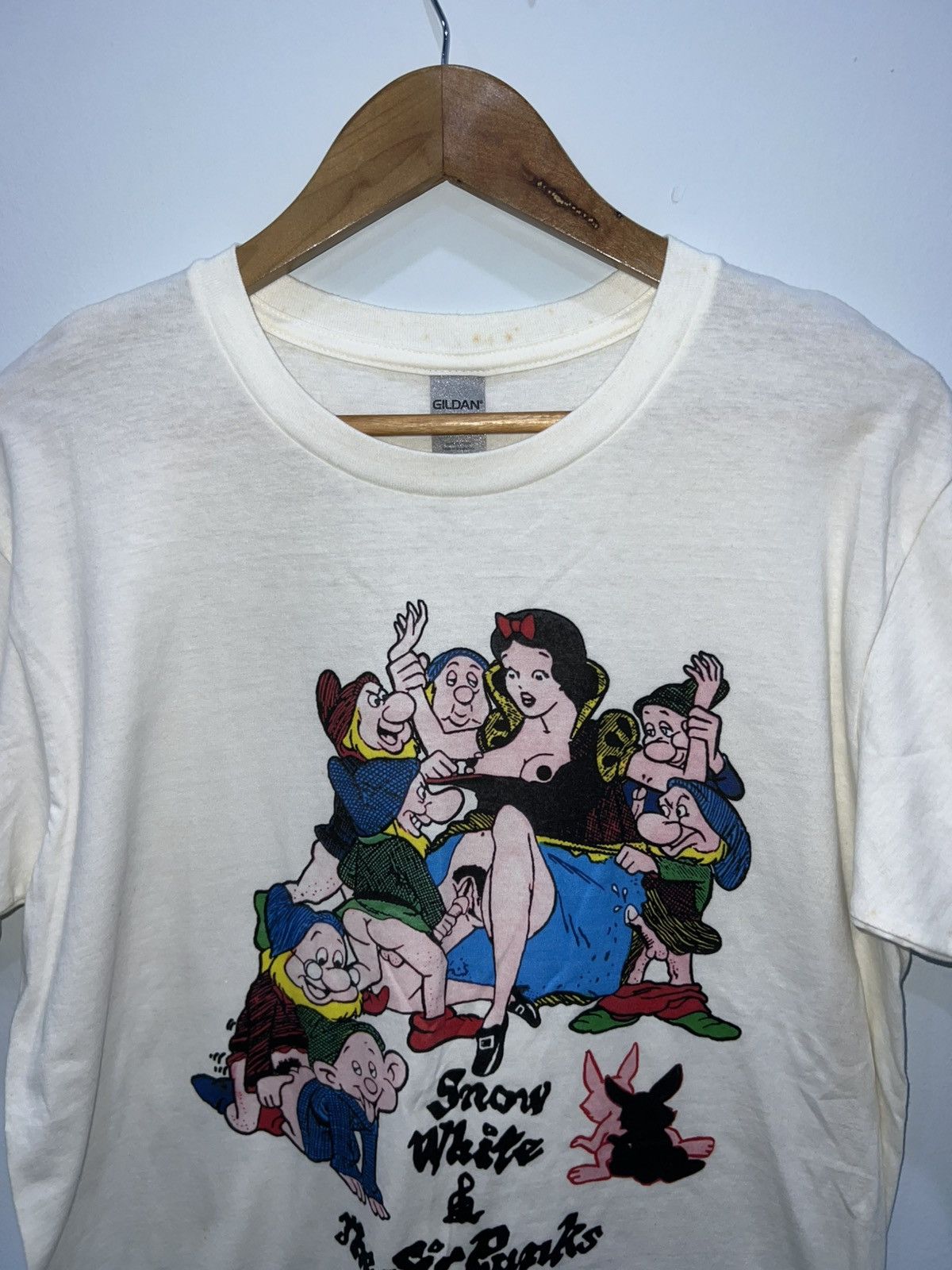 Gildan Retro Punk Parody Art Snow Seditionaries T-Shirt Size US M / EU 48-50 / 2 - 2 Thumbnail