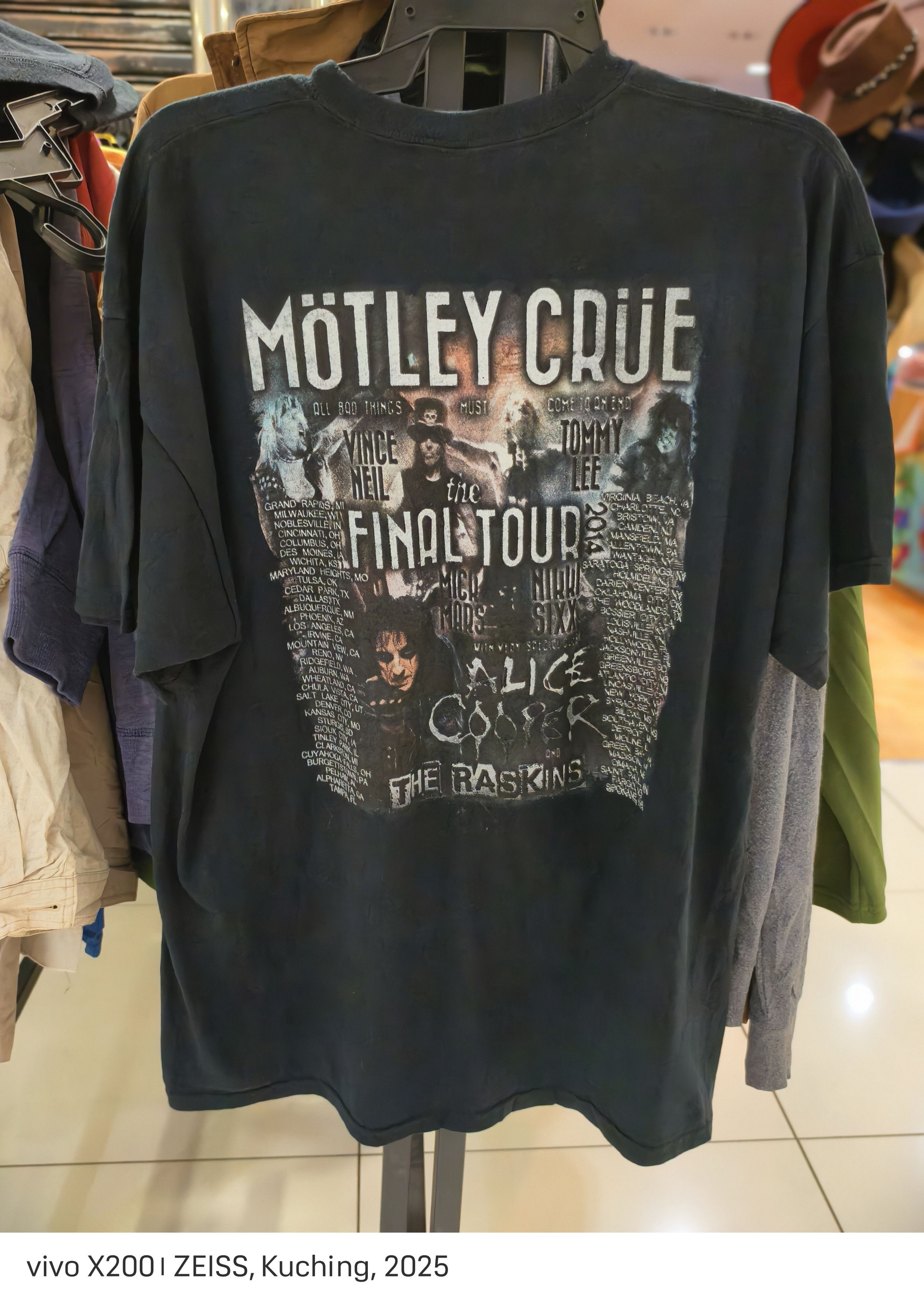 Band Tees × Vintage Motley Crue final tour 2014 Size US XL / EU 56 / 4 - 3 Thumbnail