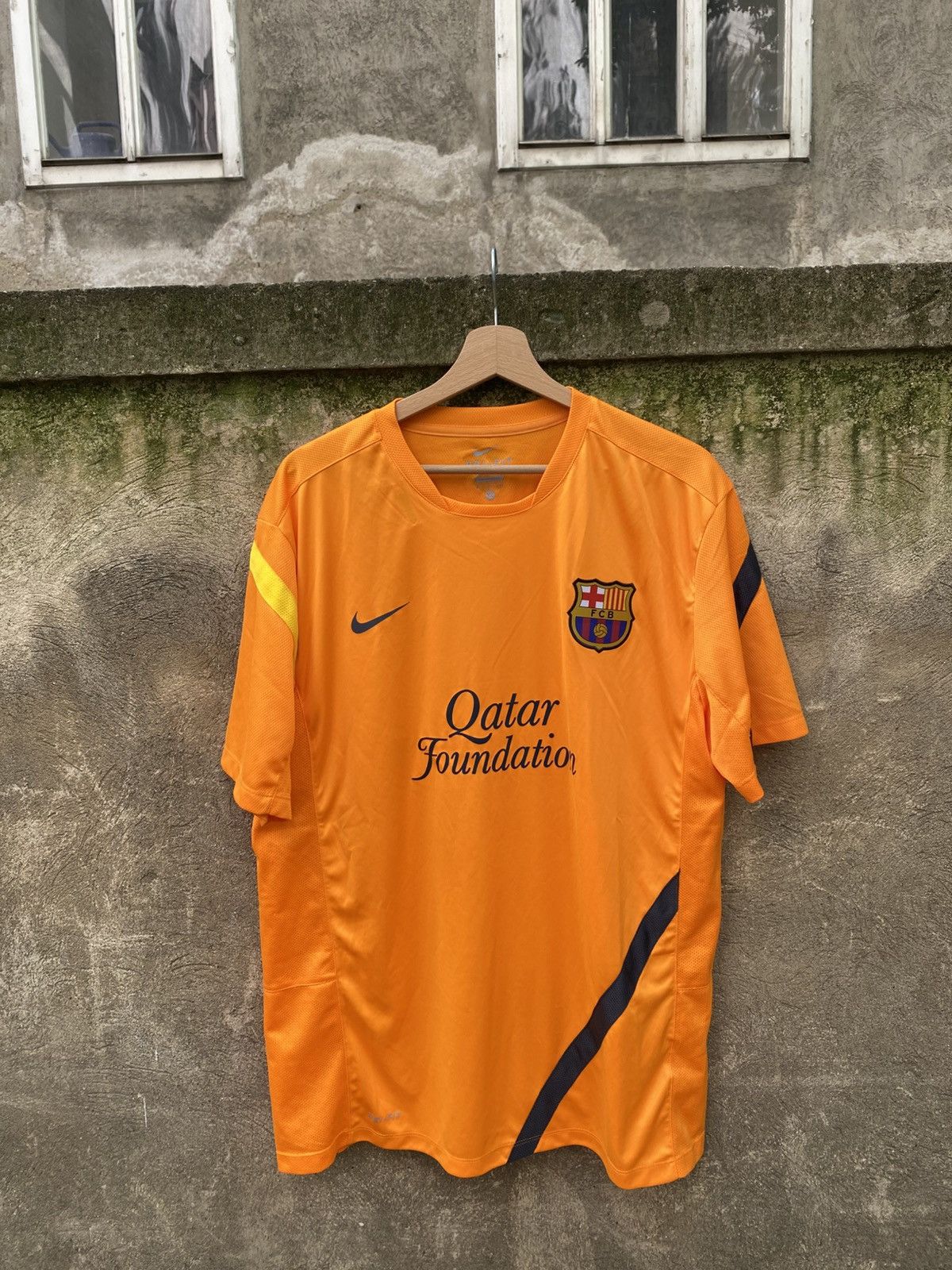 Nike Nike FC Barcelona Soccer Jersey Size US XL / EU 56 / 4 - 1 Thumbnail