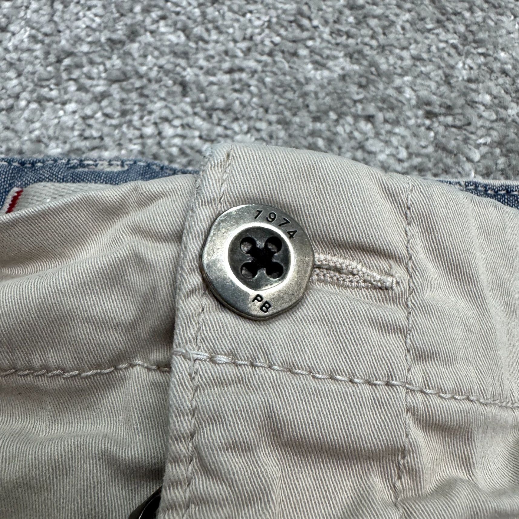 Vintage Paperbacks Chino Shorts Mens 38 Beige Cotton Flat Front Pockets Button Casual Summer Wearable Regular Vintage: No Size US 38 / EU 54 - 5 Thumbnail