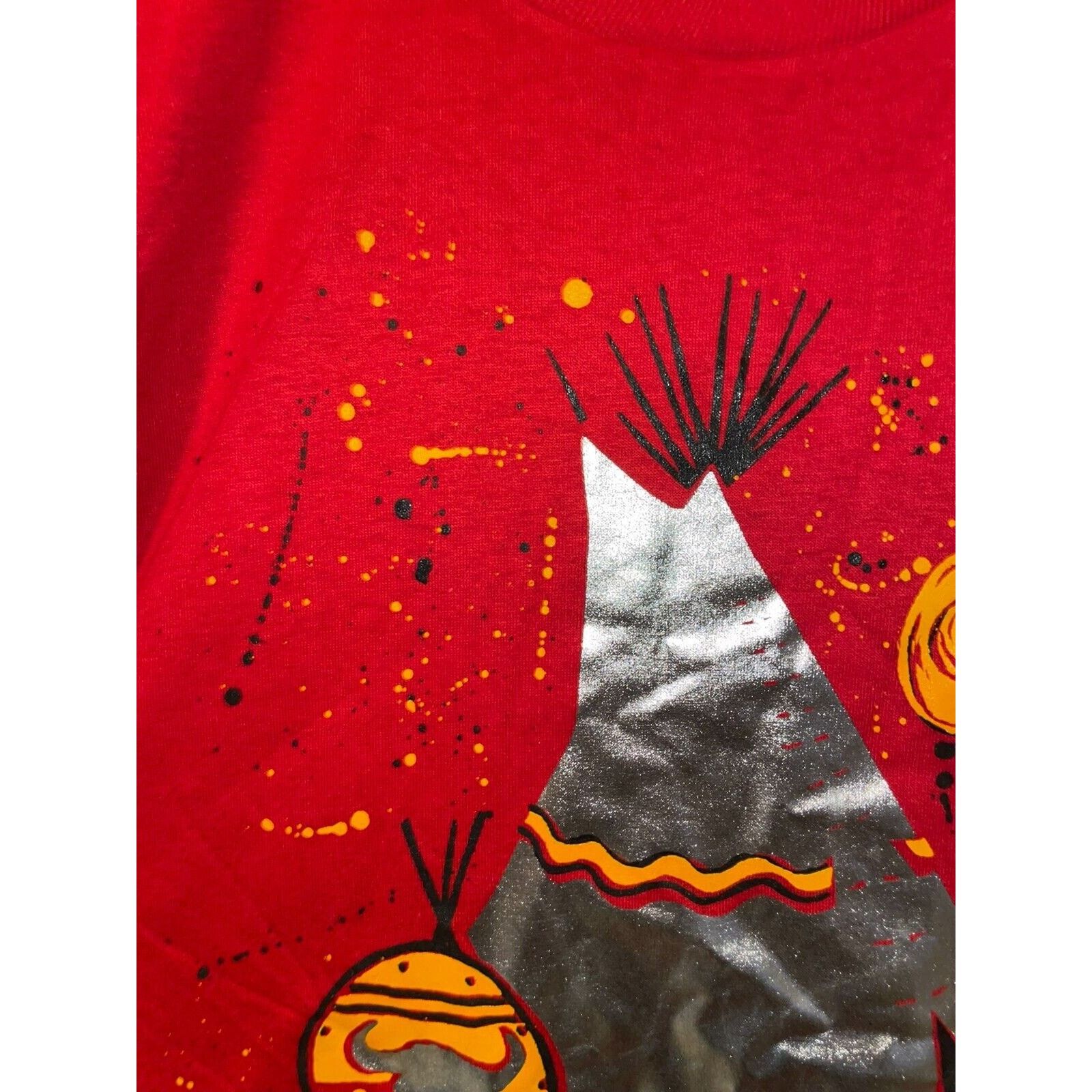 Jerzees Vintage Native American Shirt Black Hills 90s Tee Red VTG L Size US L / EU 52-54 / 3 - 3 Thumbnail