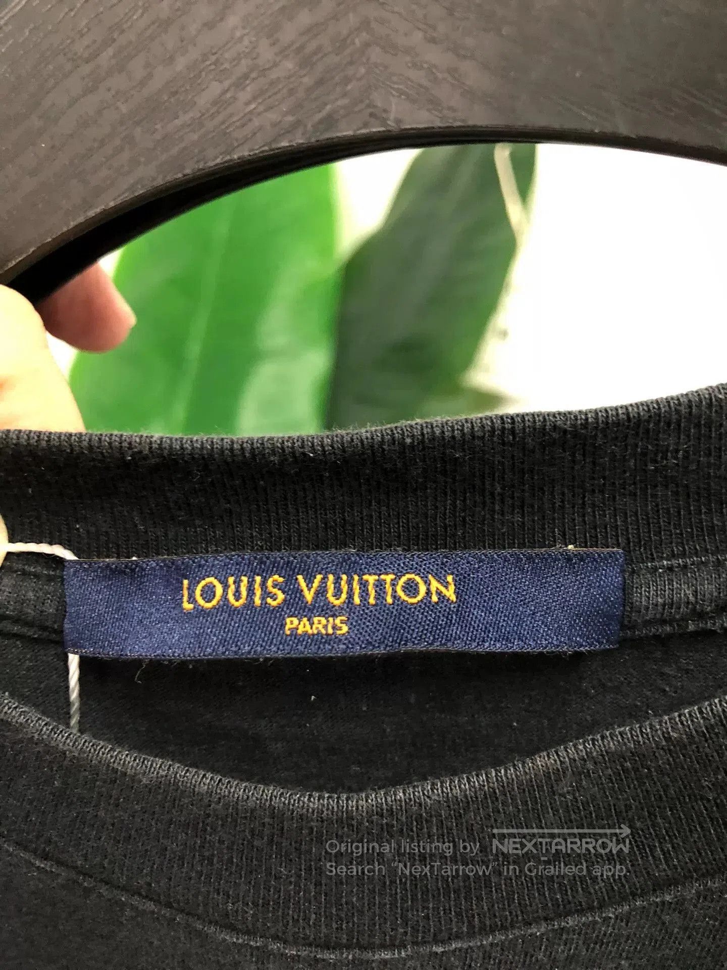 Louis Vuitton louis vuitton yellow logo black t. Size US S / EU 44-46 / 1 - 3 Thumbnail