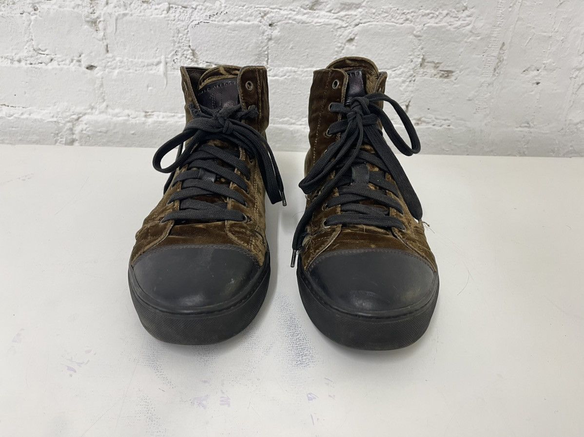 image of Vintage Marc Jacobs Velvet High Tops Shoes in Gold, Men's (Size 11)