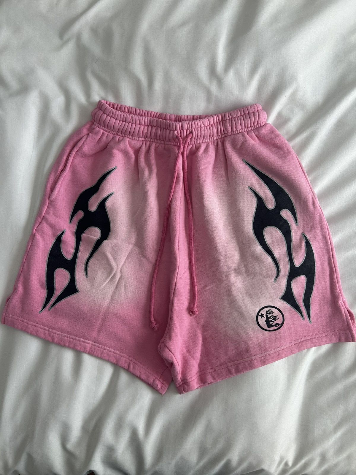 HELLSTAR Hellstar Flame Shorts in Pink | Grailed