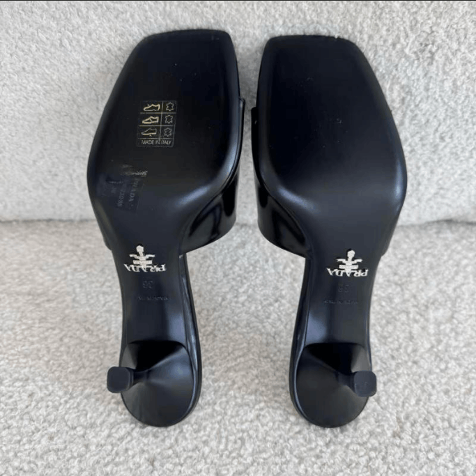 Prada Prada round toe slip-on loafers Size US 6 / IT 36 - 4 Thumbnail