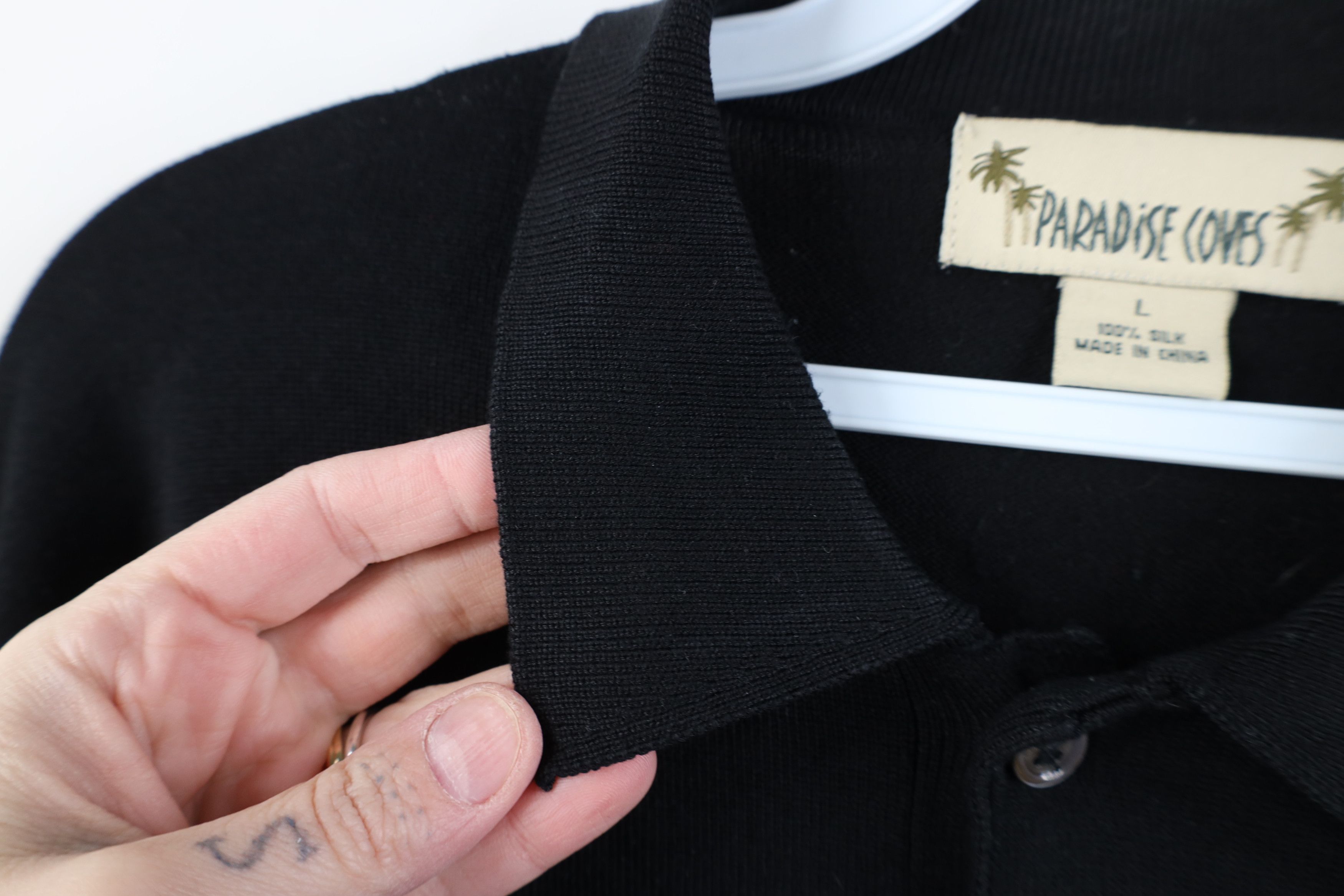 Vintage Vintage 90s Streetwear Silk Knit Collared Sweater Black Size US L / EU 52-54 / 3 - 7 Thumbnail