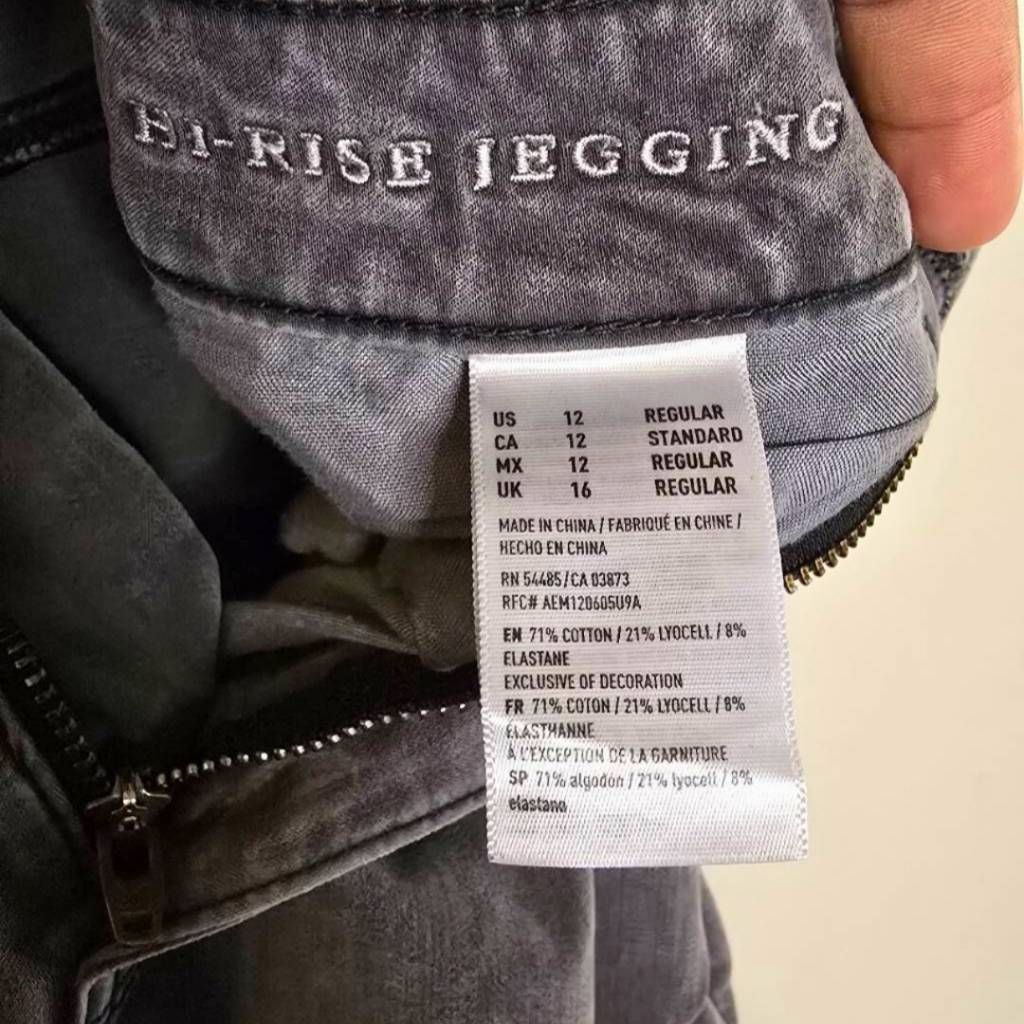 American Eagle Outfitters American Eagle Women’s Black Hi-Rise Jegging Jeans Size 12 S Size 34" / US 12 / IT 48 - 3 Thumbnail