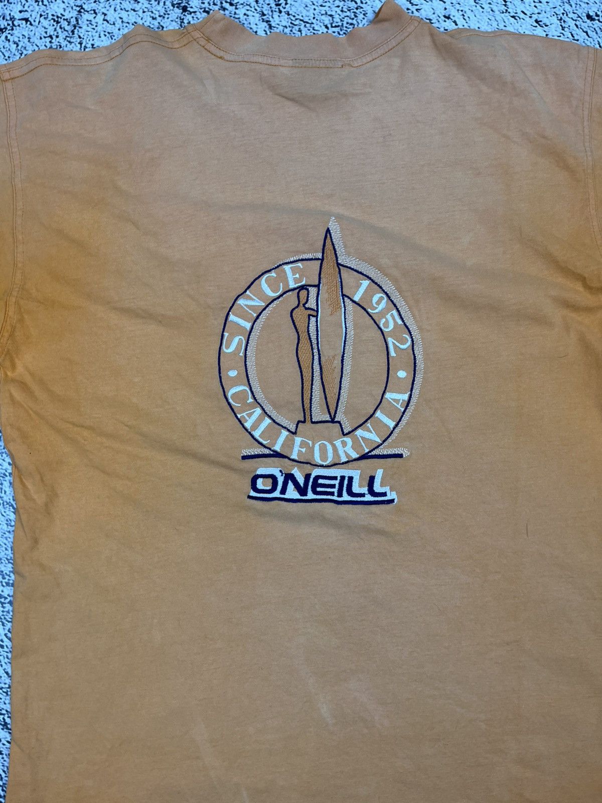 O'Neill Vintage 90s O’Neil Faded Trashed t shirt Bog Logo Surf L Size US L / EU 52-54 / 3 - 8 Thumbnail