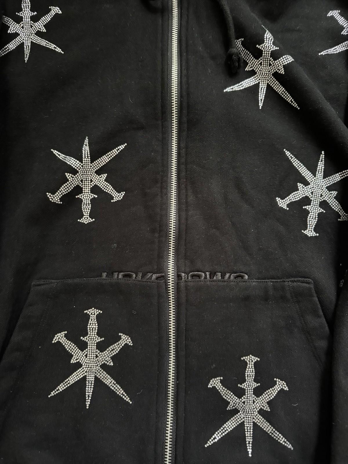 Unknown London Unknown London Rhinestone Hoodie Size Small Size US S / EU 44-46 / 1 - 3 Thumbnail