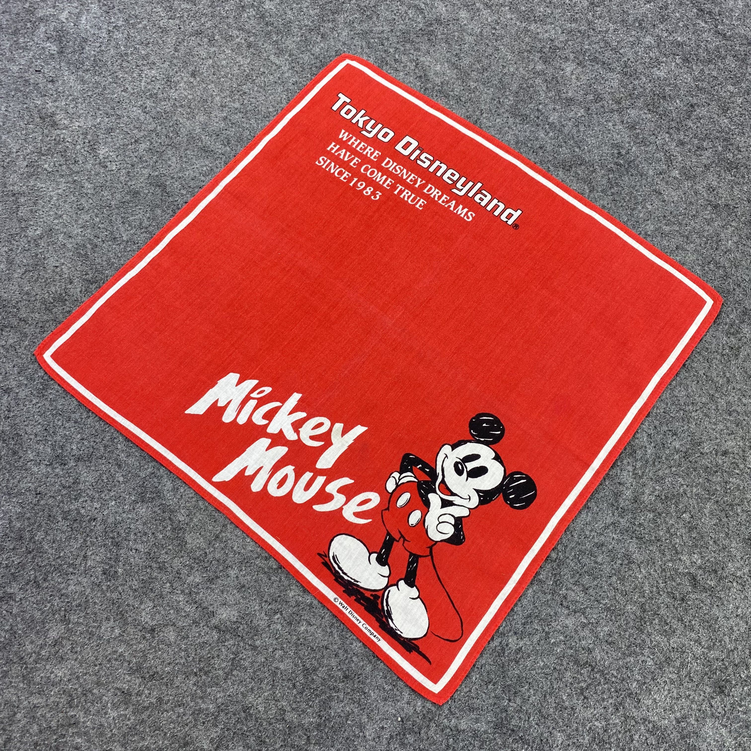 Anime Tokyo Disneyland Handkerchief Cartoon Mickey mouse-B1416 Size ONE SIZE - 2 Thumbnail