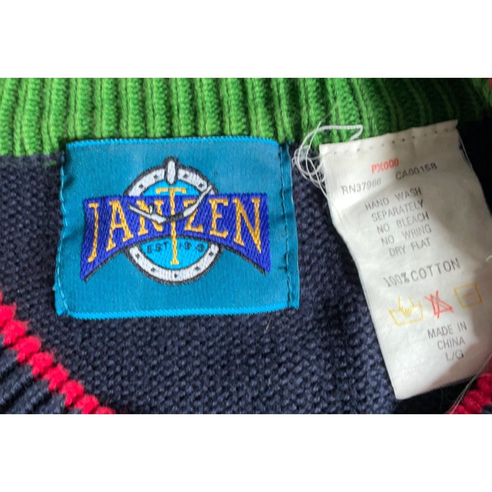 Jantzen VINTAGE Jantzen Sweater Diamond Pattern Knitted Crew Neck Men Large Blue 90s Golf Motif Heavyweight Pullover Knit Cotton Casual Skinner Size US L / EU 52-54 / 3 - 3 Thumbnail