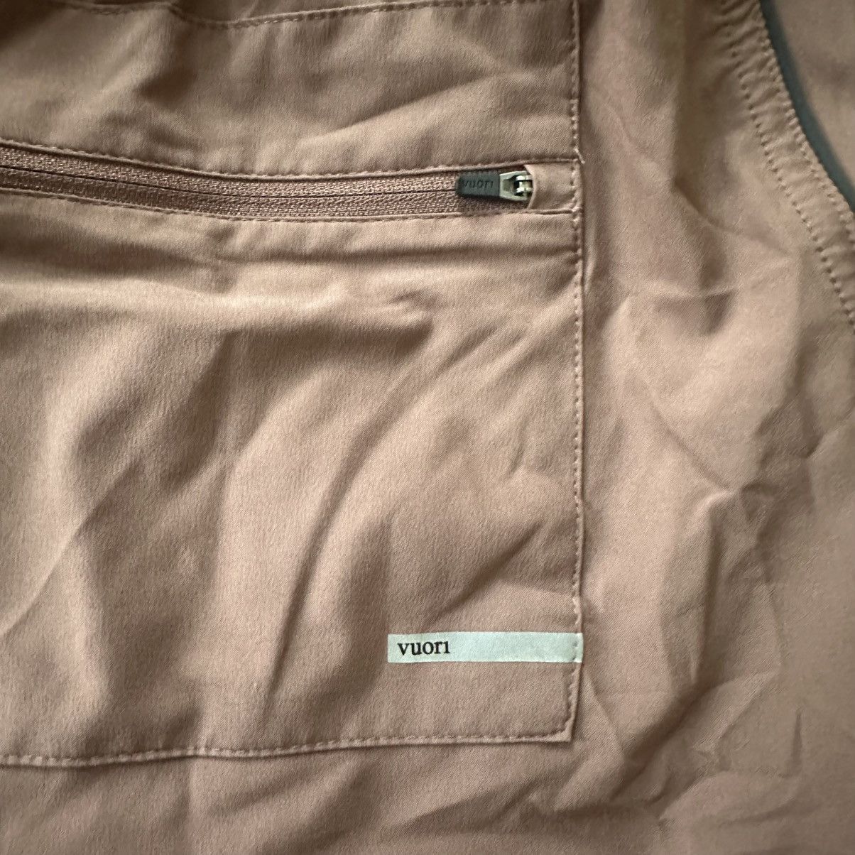 Vuori Vuori Men’s Trail Shorts Unlined in Terracotta/Black Size US 36 / EU 52 - 5 Thumbnail