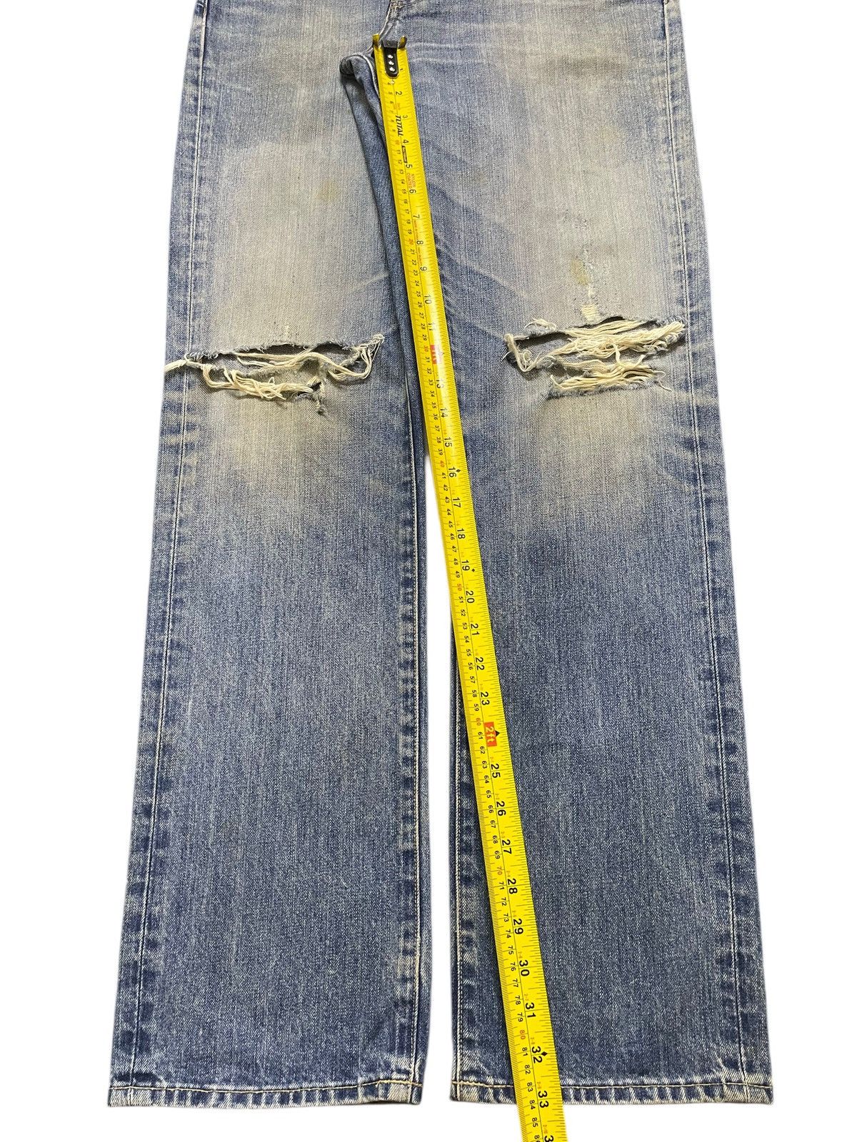 Uniqlo Vintage Japanese Uniqlo Blue Mud Wash Faded Distressed Jeans Size US 33 - 13 Thumbnail