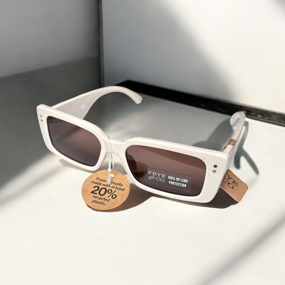 Frye Frye Women’s Ivory Plastic 100% UVA/UVB Sunglasses Size ONE SIZE - 2 Thumbnail