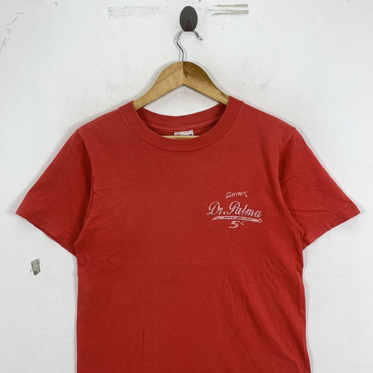 Vintage Vintage 90s DR PALMA Drink Usa United Sports Tshirt Size US S / EU 44-46 / 1 - 4 Thumbnail