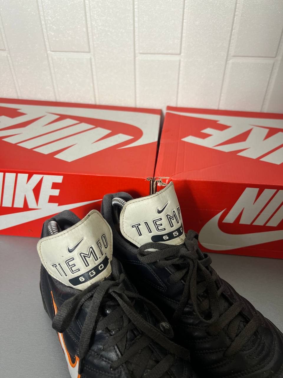 Nike VINTAGE NIKE TIEMPO 650 RETRO BOOTS SOCCER JERSEY Y2K 90s Size US 9 / EU 42 - 7 Thumbnail