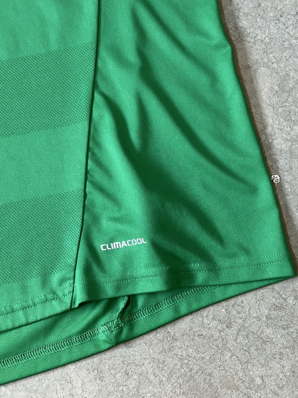 Adidas Rare Vintage Germany Football Soccer 2012/13 Jersey Size US XXL / EU 58 / 5 - 13 Thumbnail