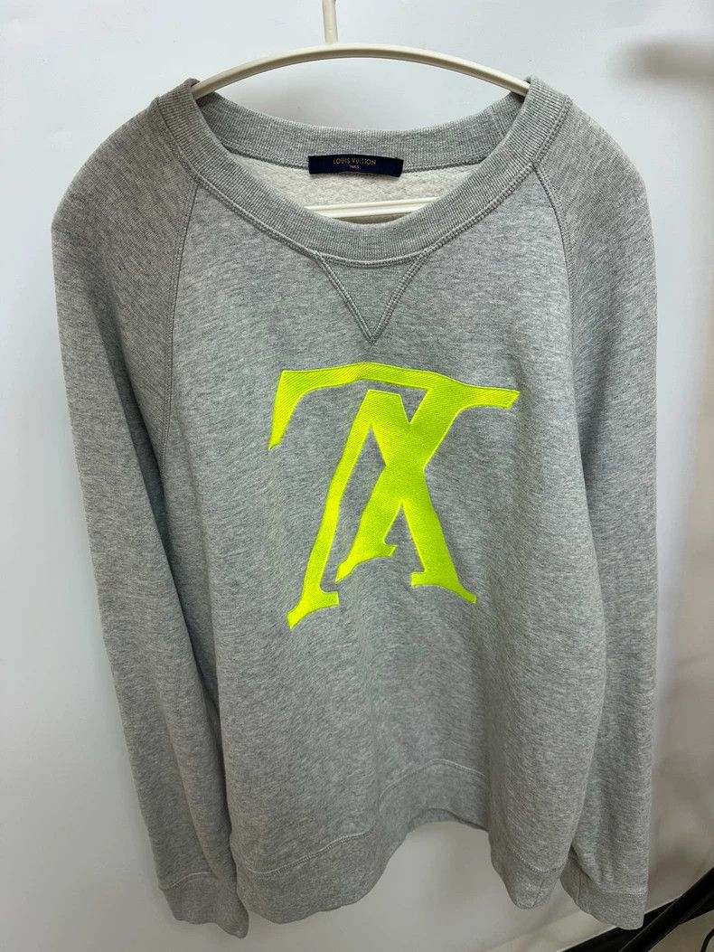 Louis Vuitton Louis Vuitton Grey hoodie Size US L / EU 52-54 / 3 - 1 Thumbnail
