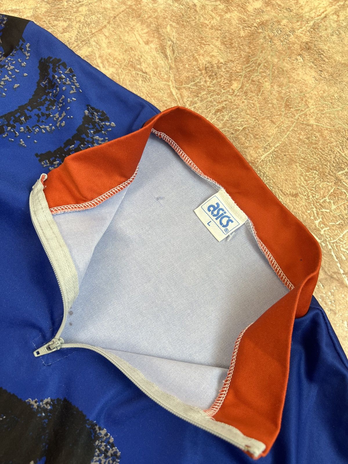Asics Vintage ASICS cycling jersey t shirt avant Garde Size US L / EU 52-54 / 3 - 7 Thumbnail